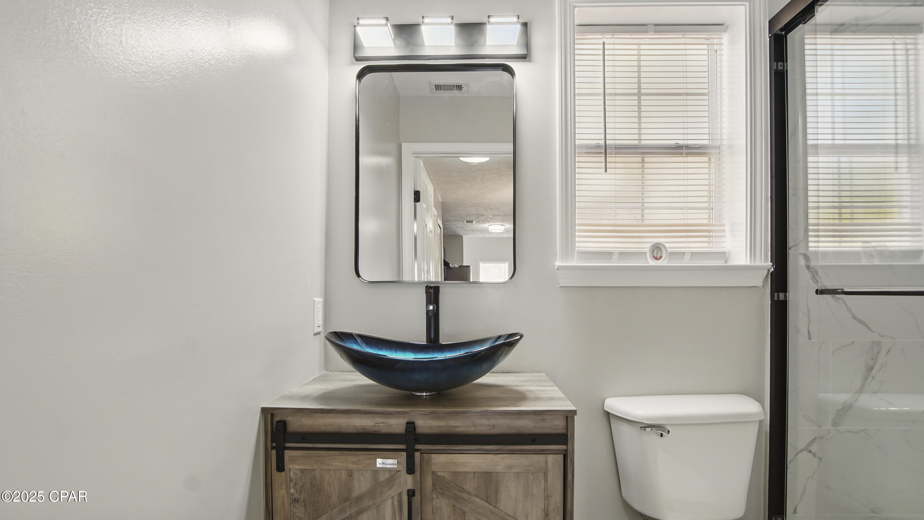 Image 57 For 9020-9022 Houston Street