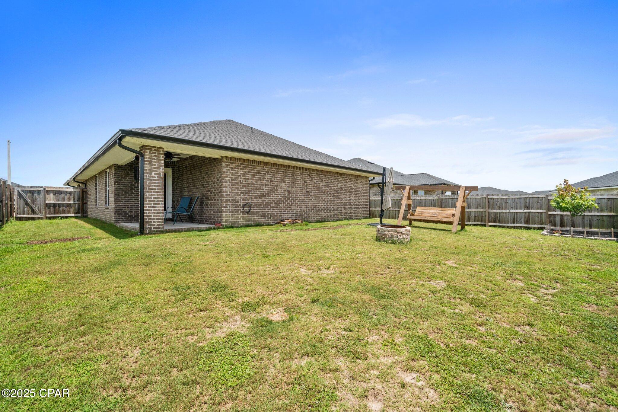 Image 35 For 3869 Sandpine Way