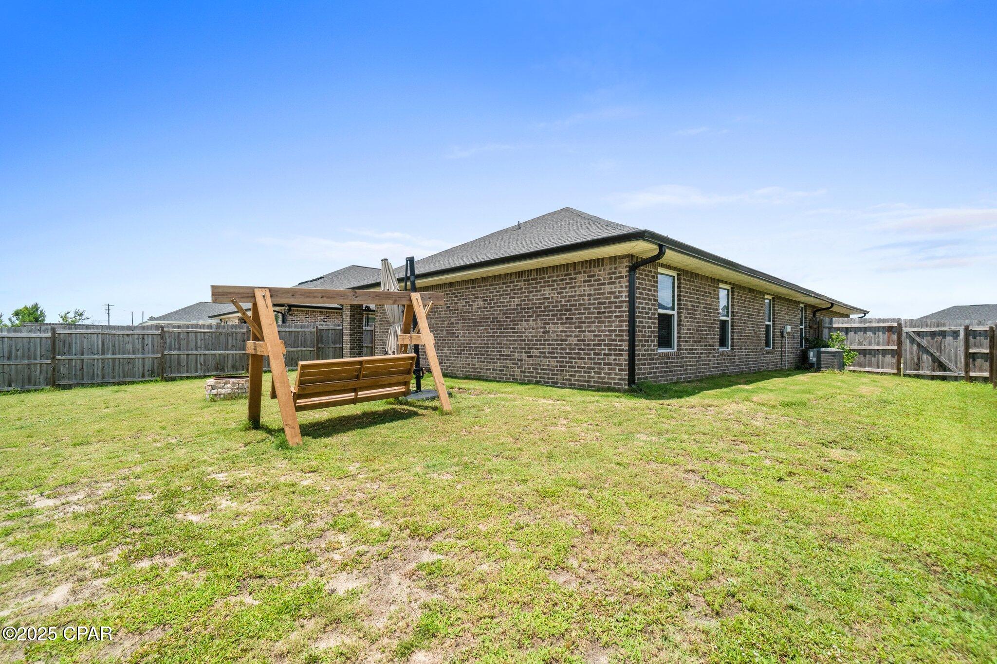 Image 36 For 3869 Sandpine Way