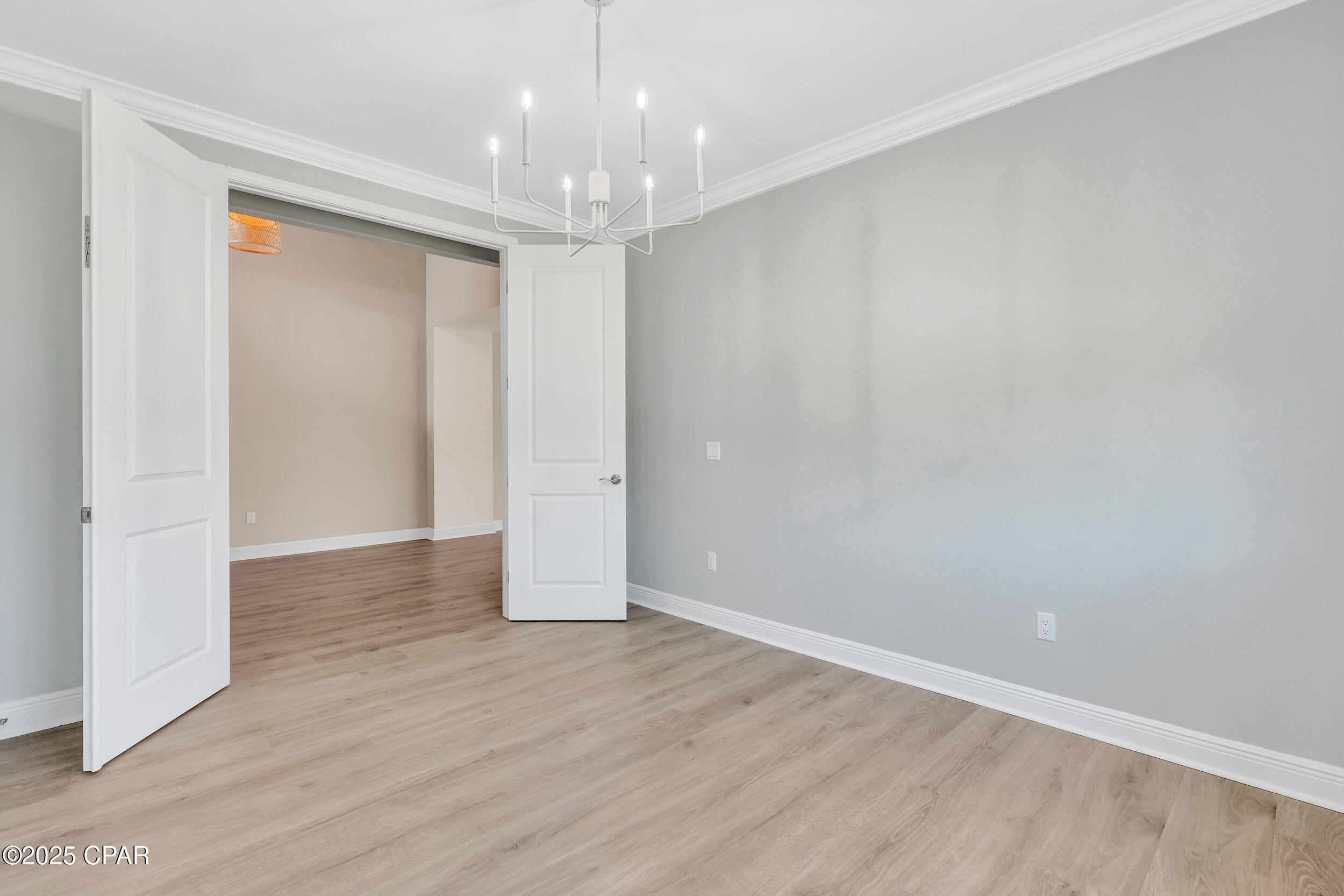 Image 15 For 8424 Landshark Boulevard