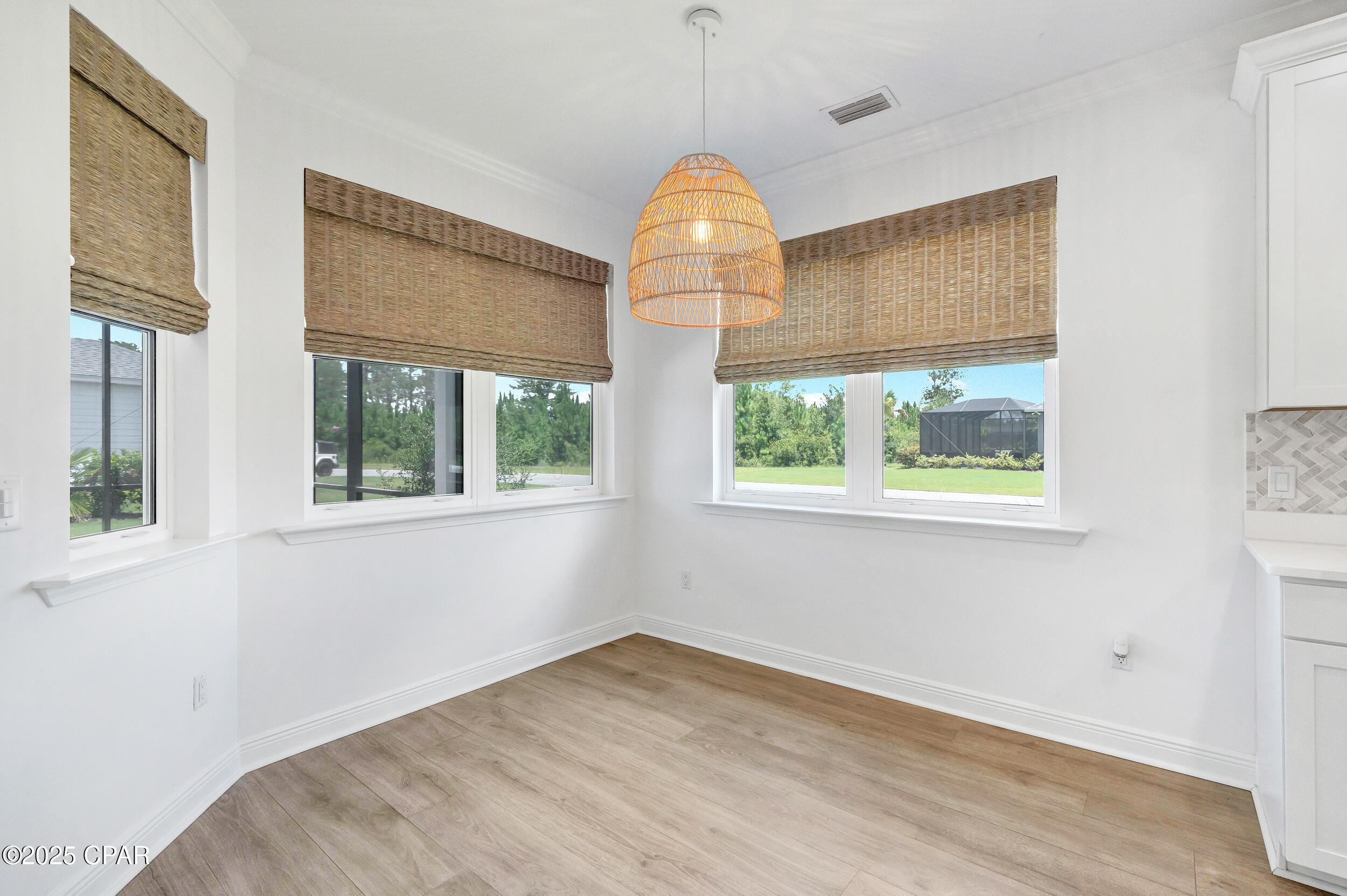 Image 31 For 8424 Landshark Boulevard