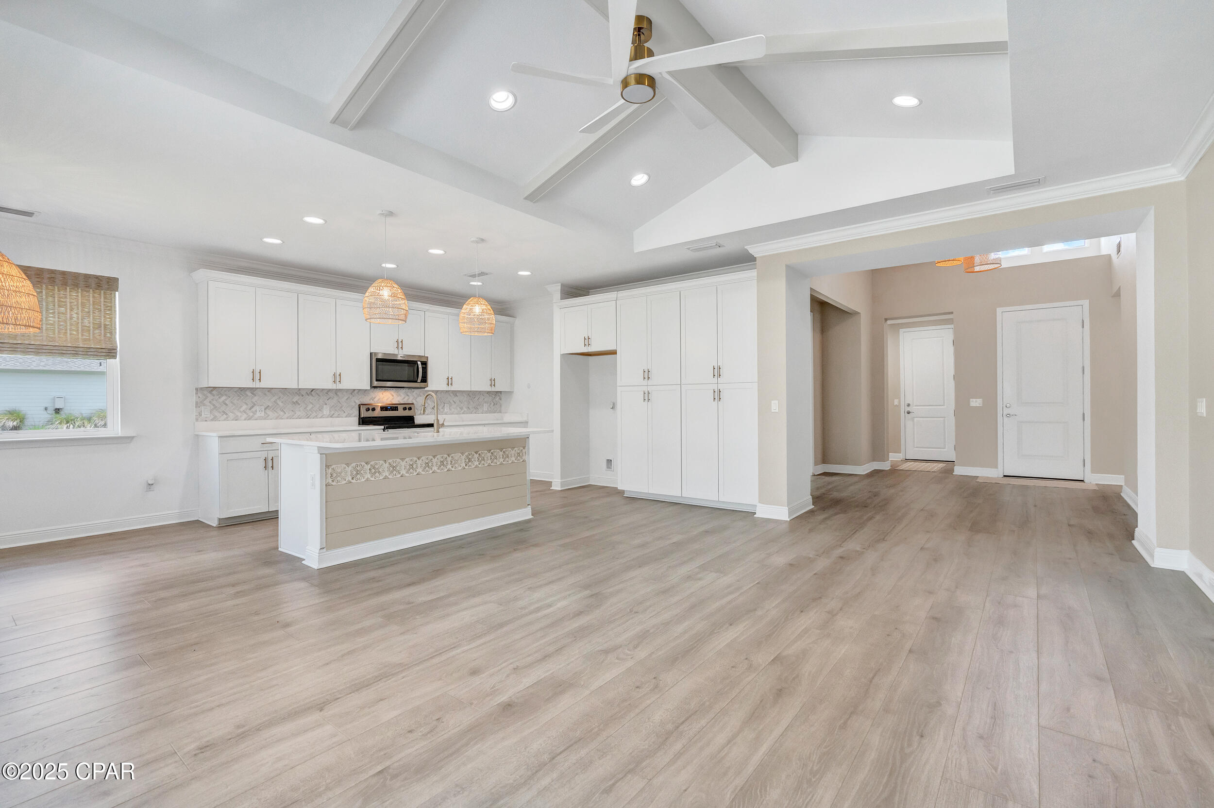 Image 33 For 8424 Landshark Boulevard