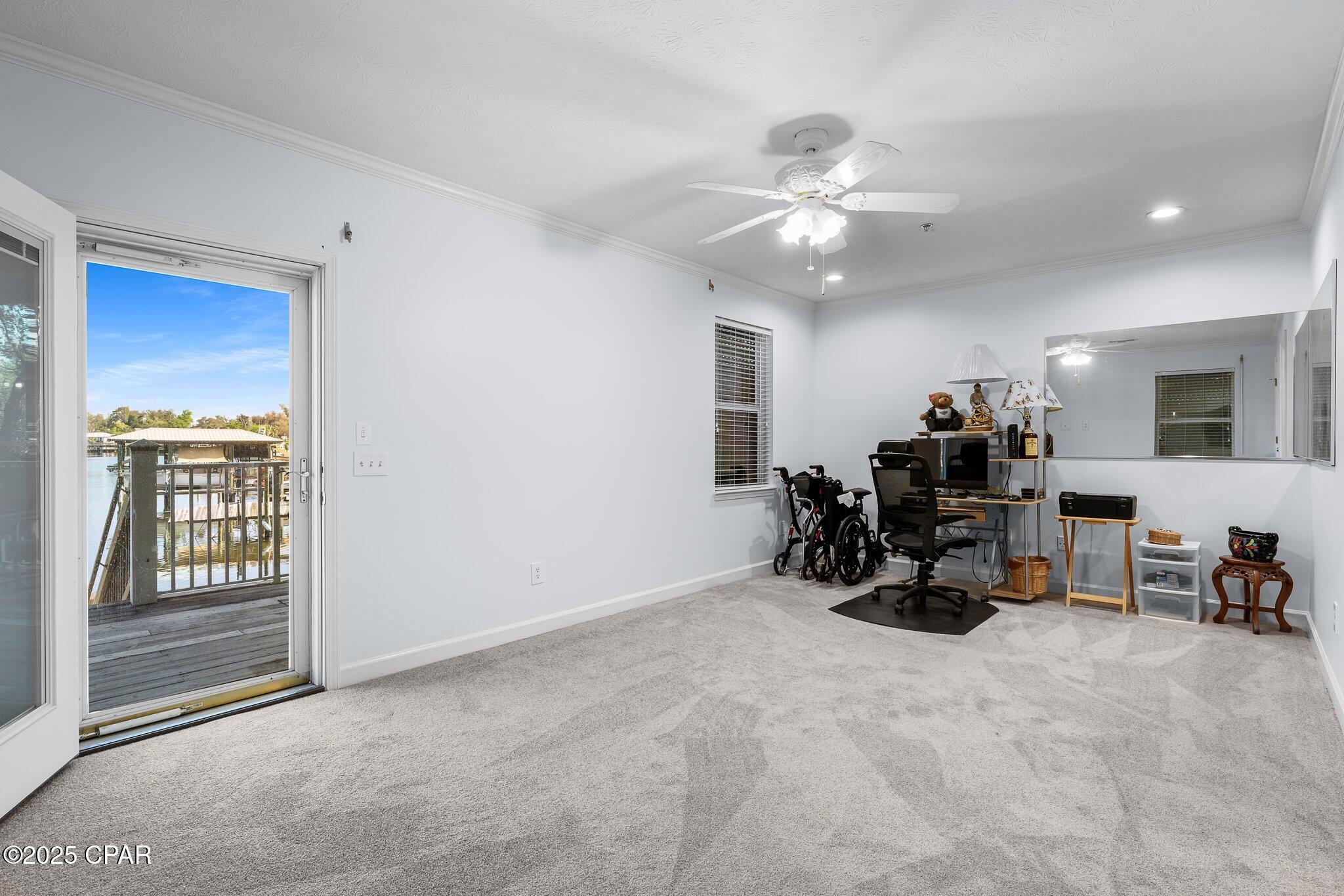 Listing photo id 10 for 246 3rd Place