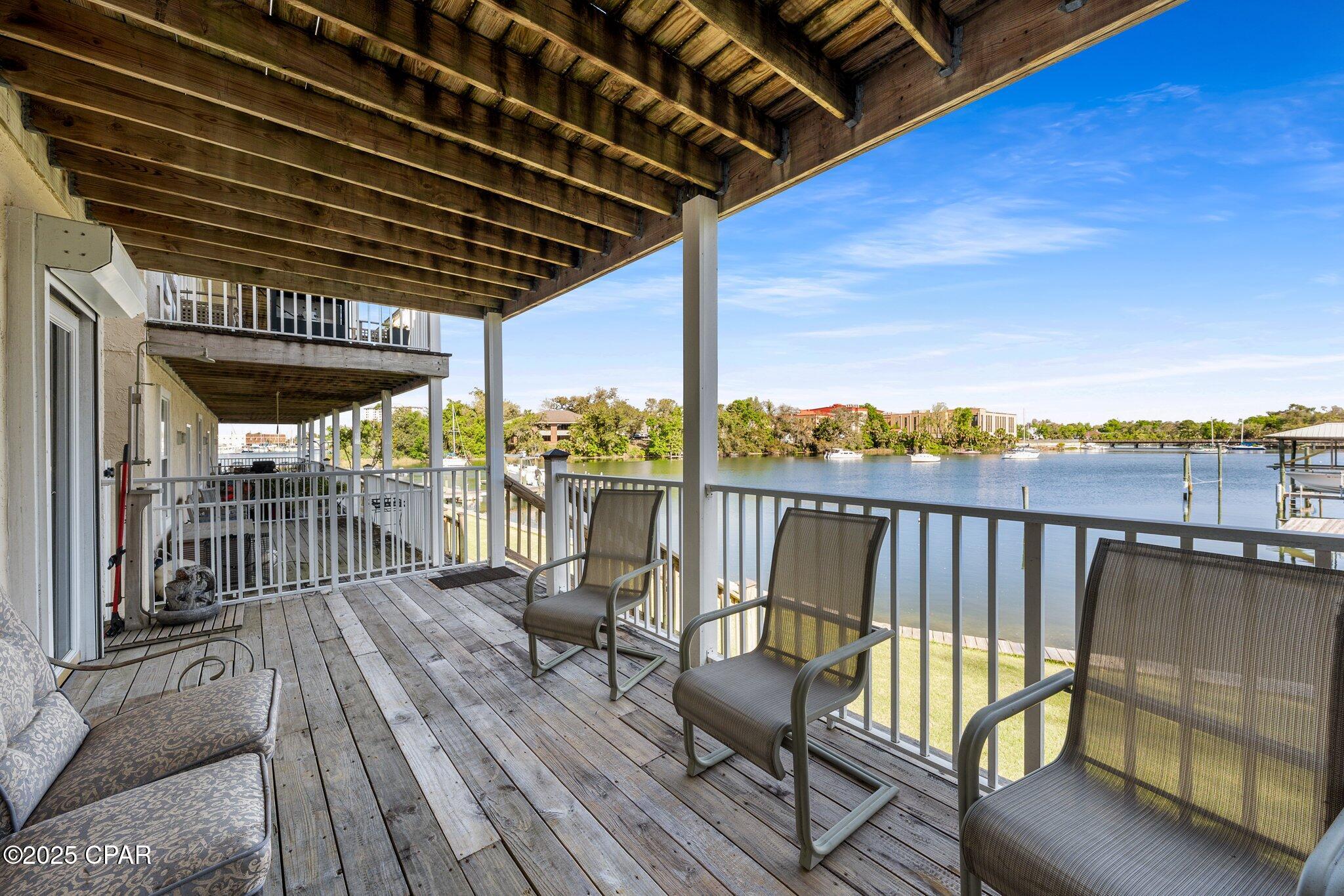 Listing photo id 38 for 246 3rd Place