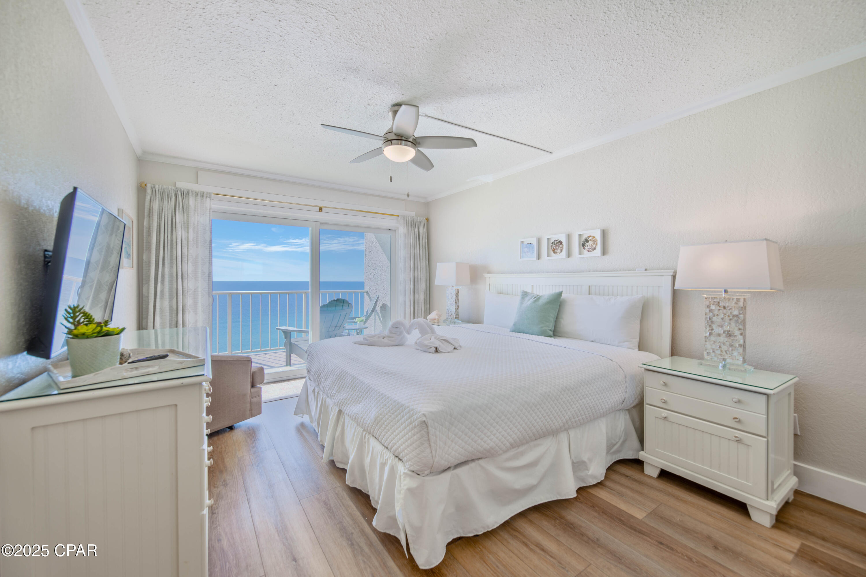 Image 23 For 8743 Thomas Drive 1513