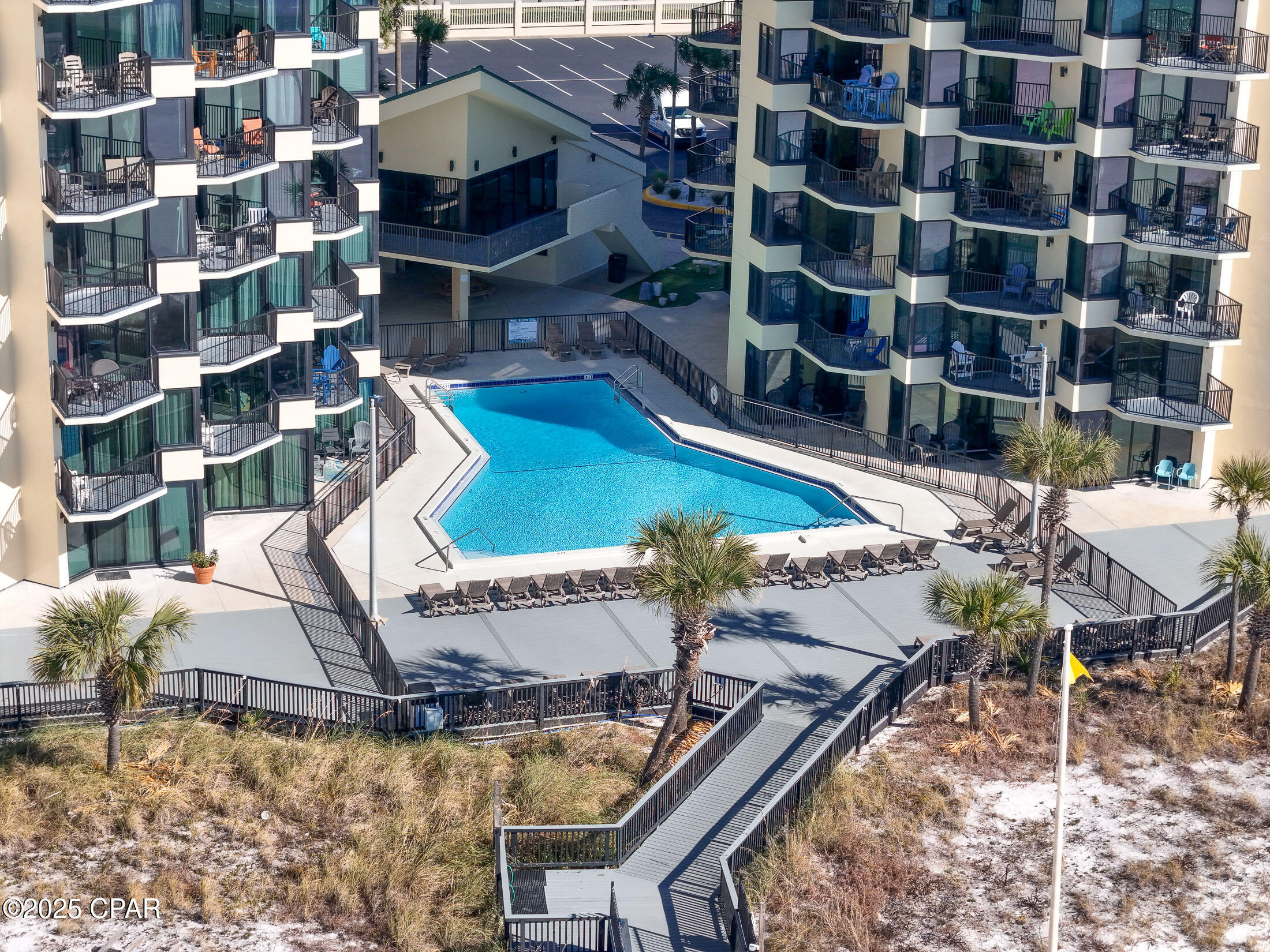 Image 25 For 9850 Thomas Drive 1110e