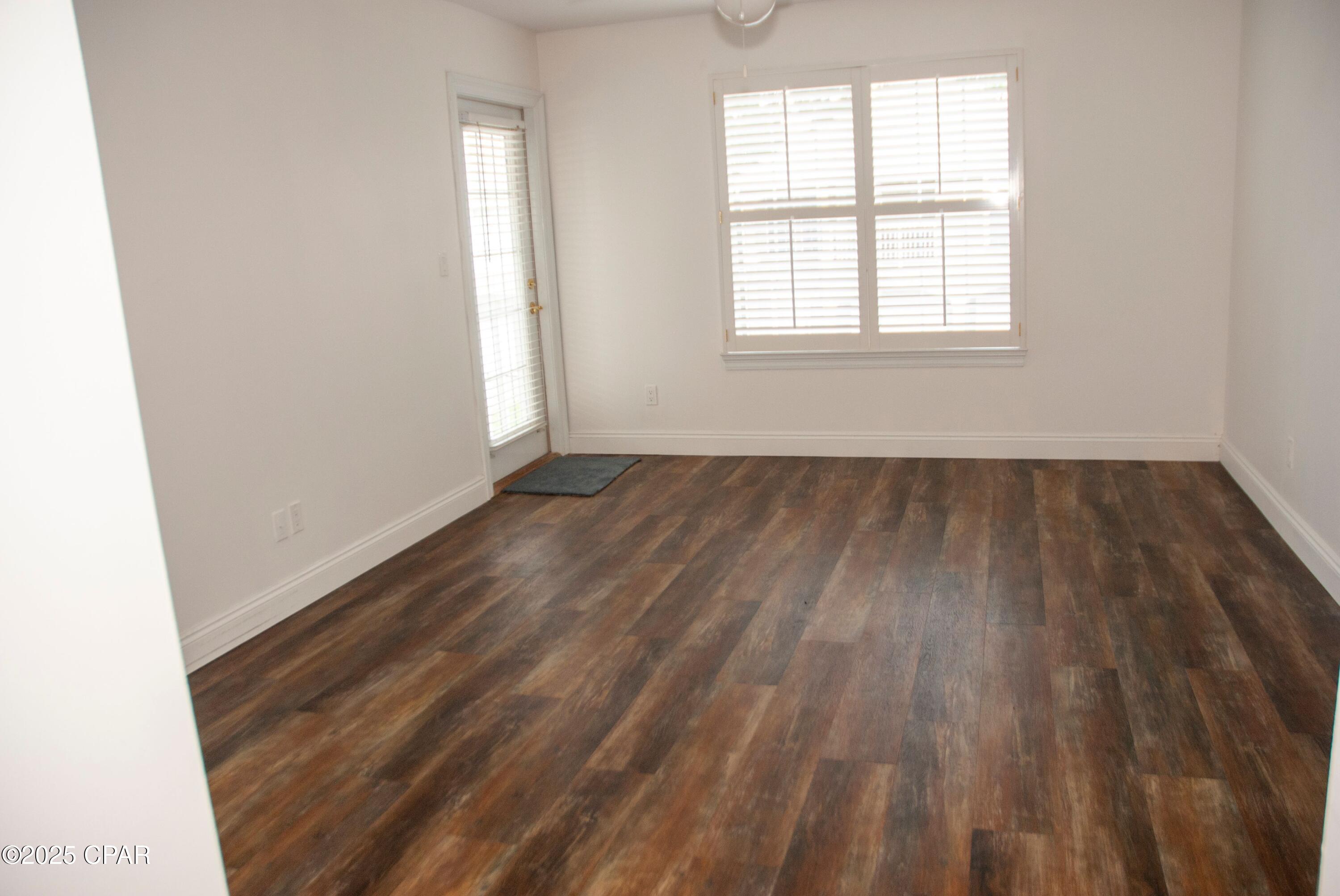 Image 12 For 7009 Lagoon Drive 103