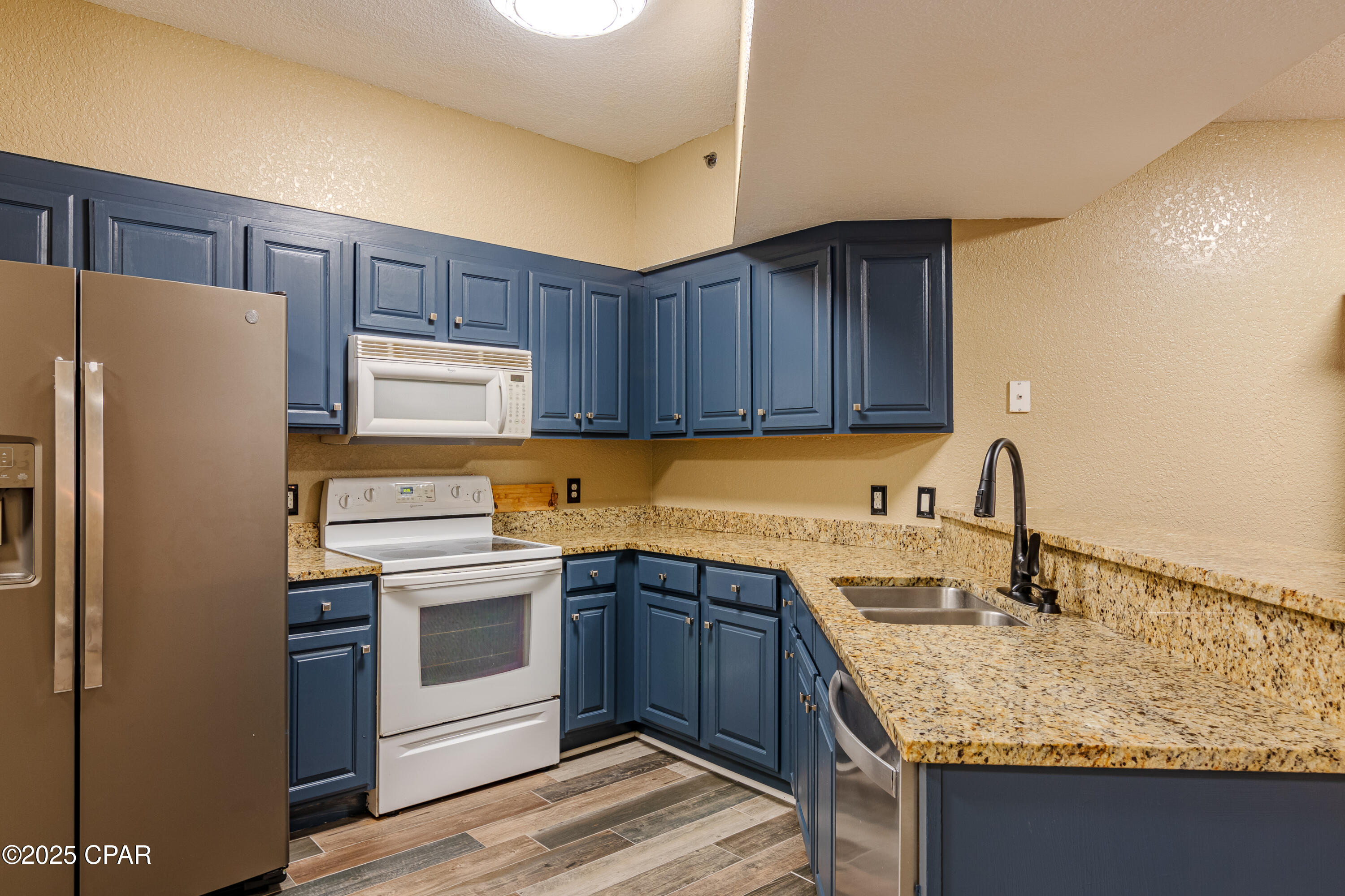 Image 11 For 6500 Bridge Water Way 1002