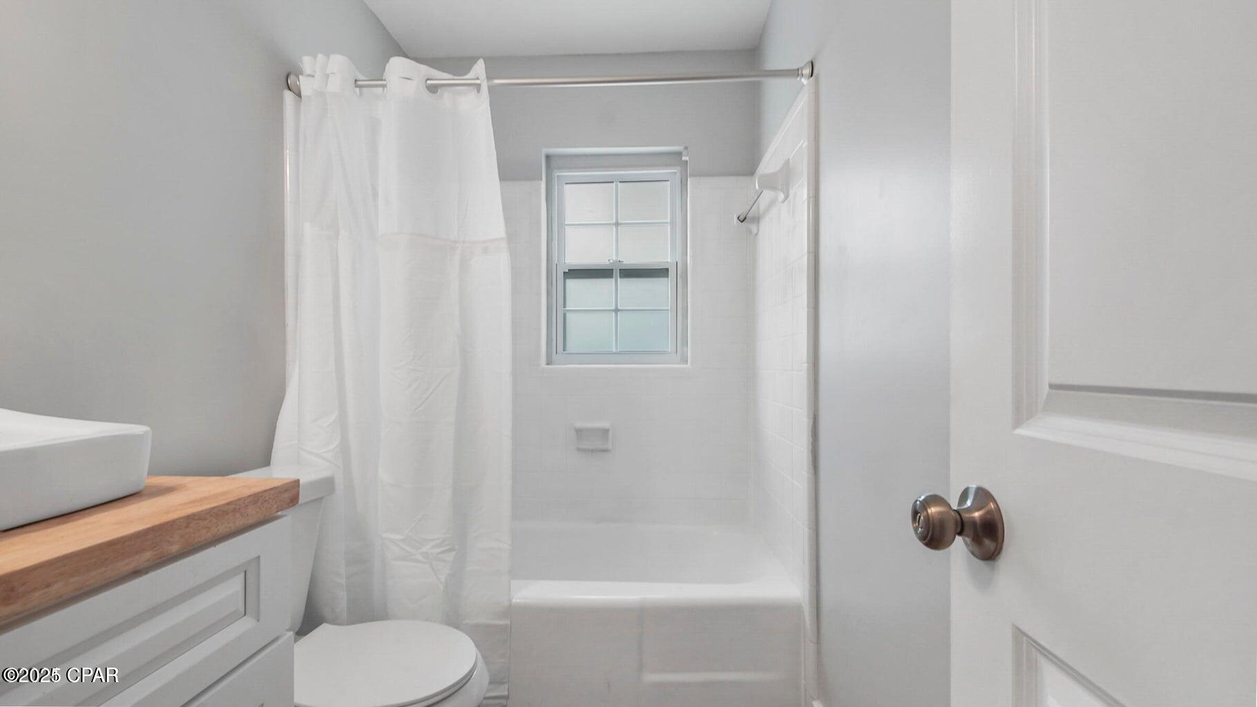 Image 17 For 204 Lannie Rowe Drive