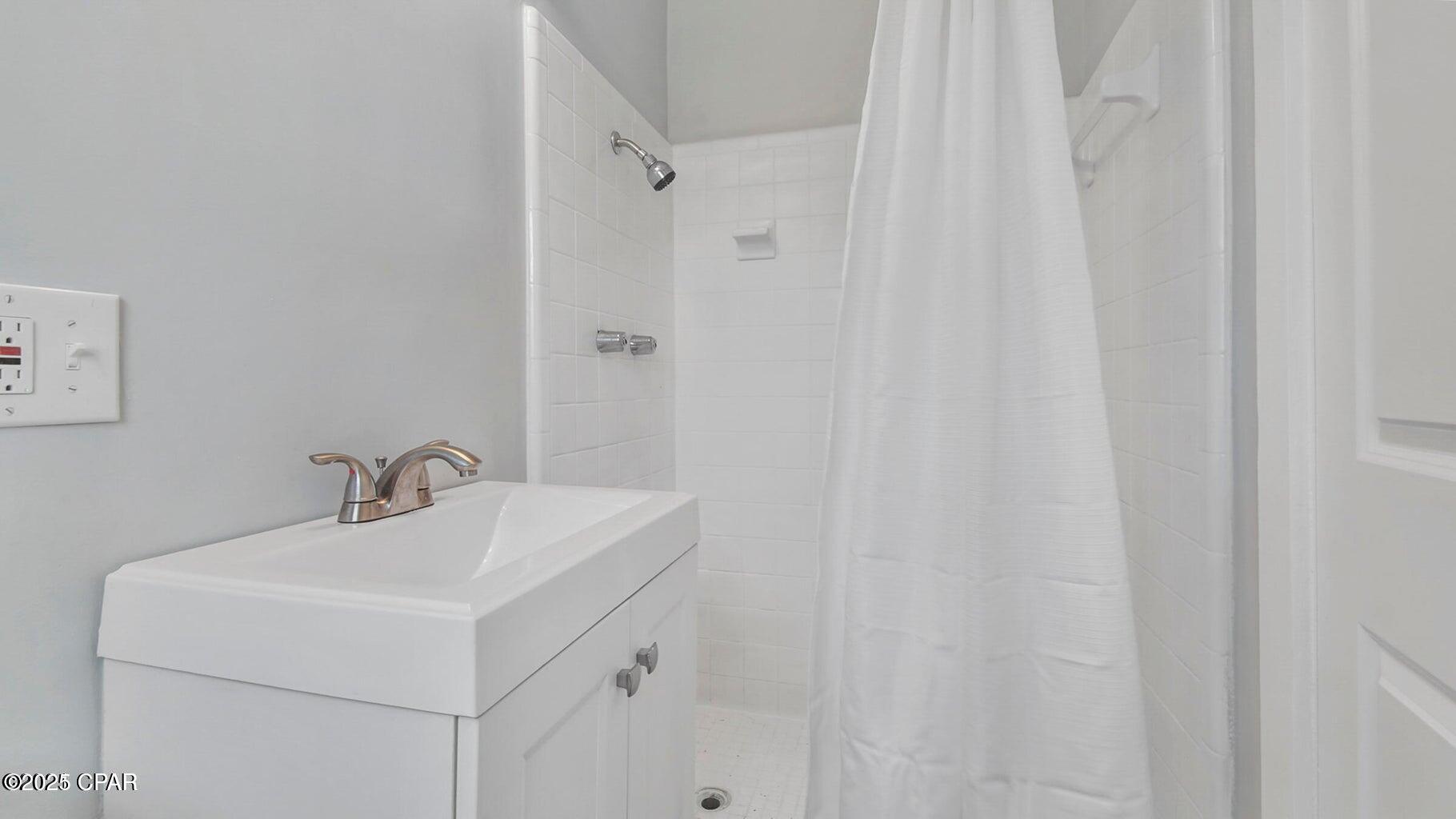 Image 21 For 204 Lannie Rowe Drive