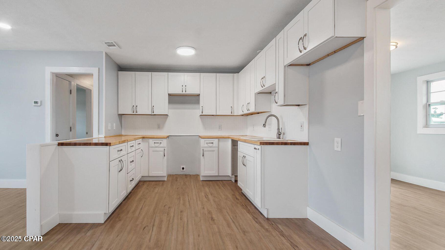 Image 7 For 204 Lannie Rowe Drive