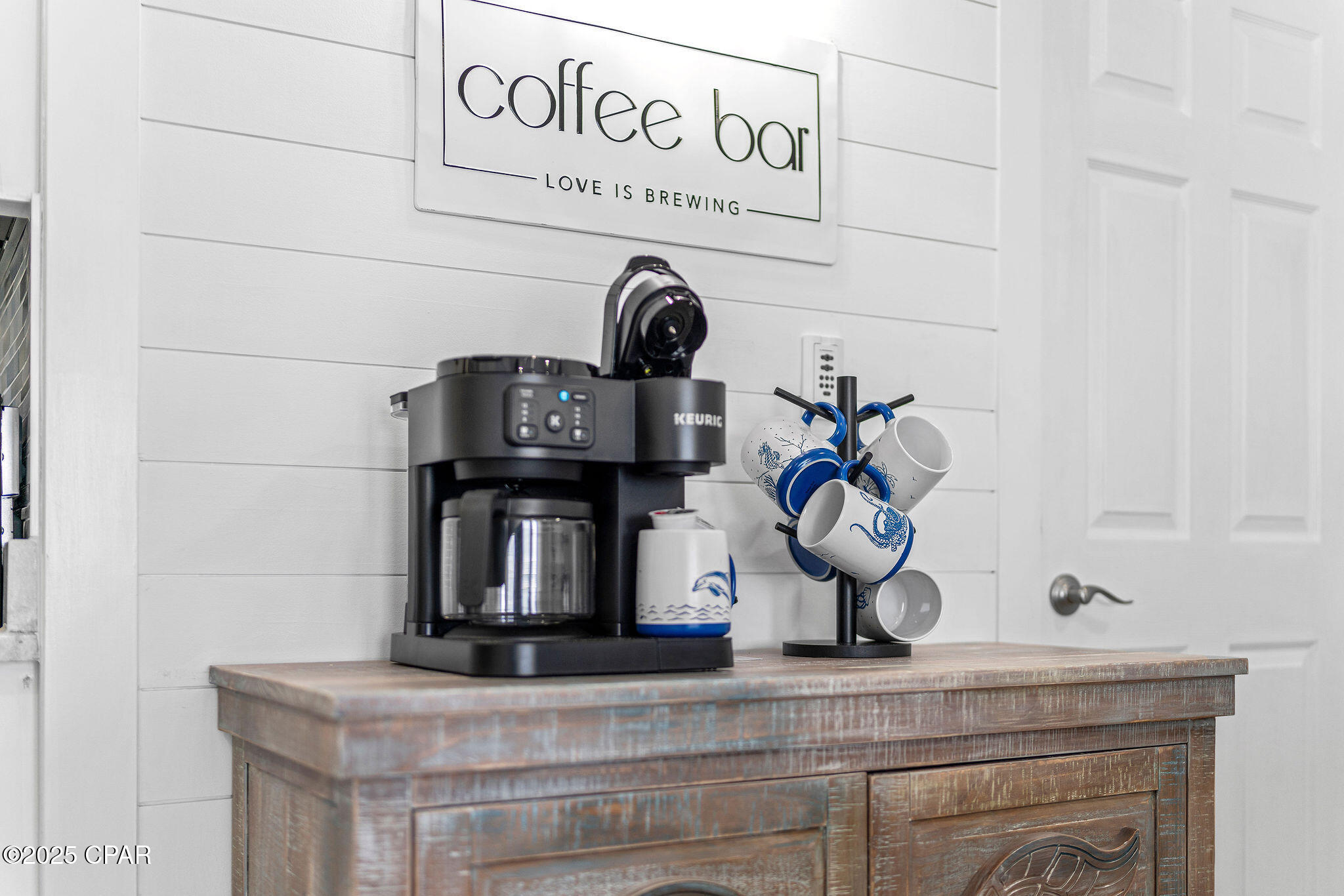 Image 15 For 8743 Thomas Drive 1108