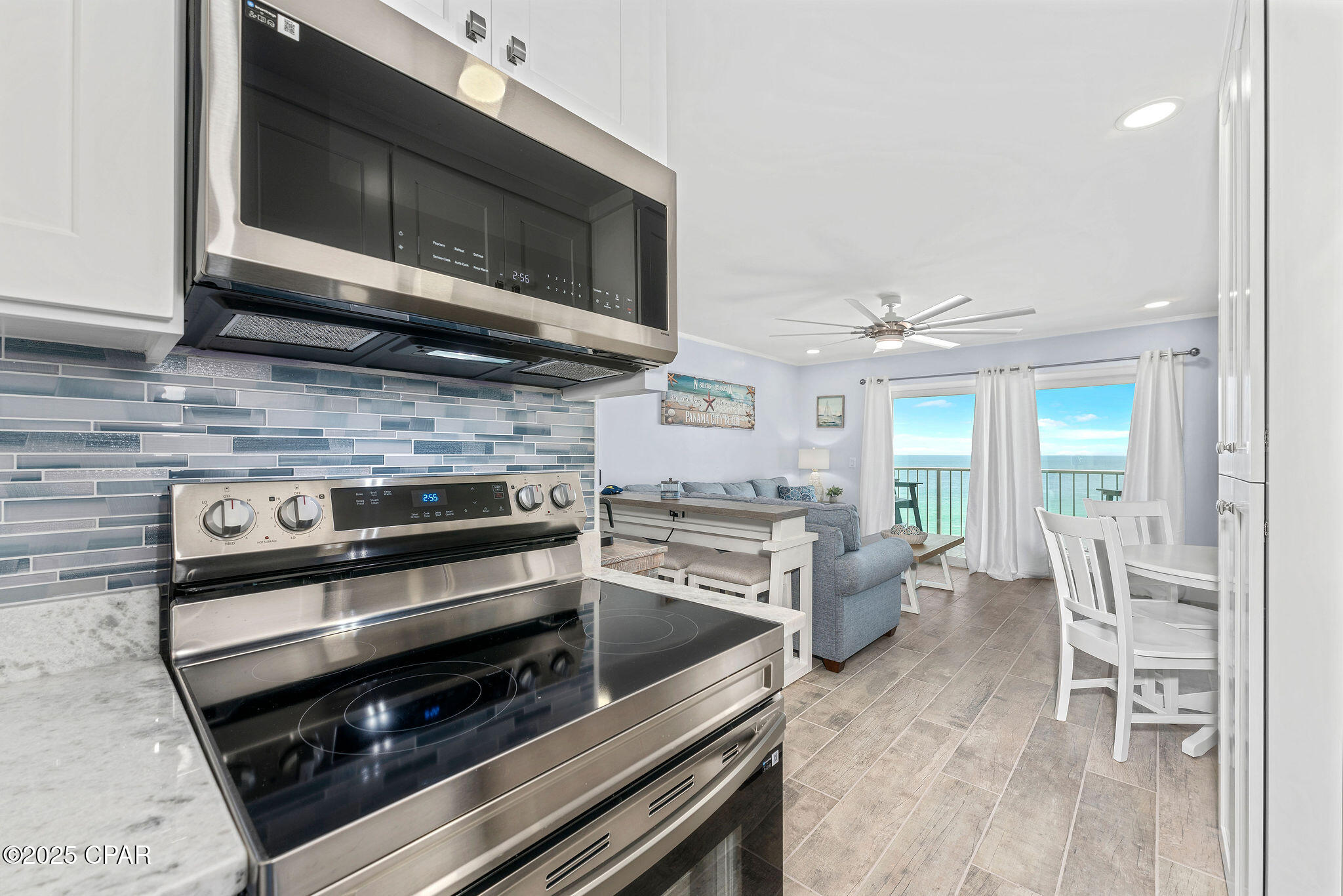 Image 17 For 8743 Thomas Drive 1108