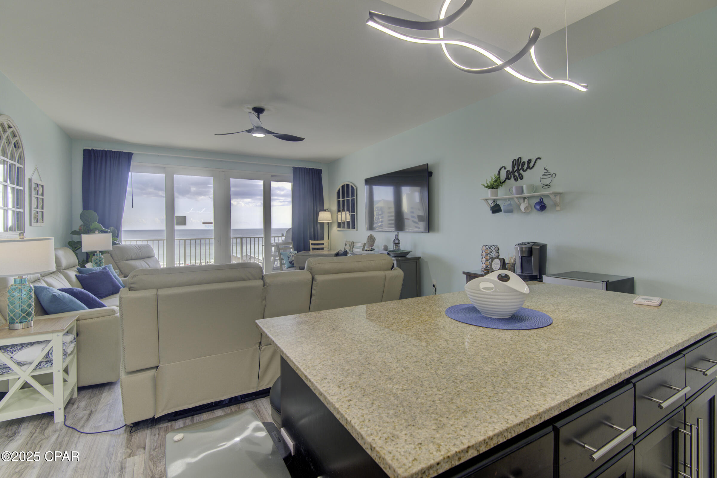 Image 15 For 9860 Thomas Drive 725