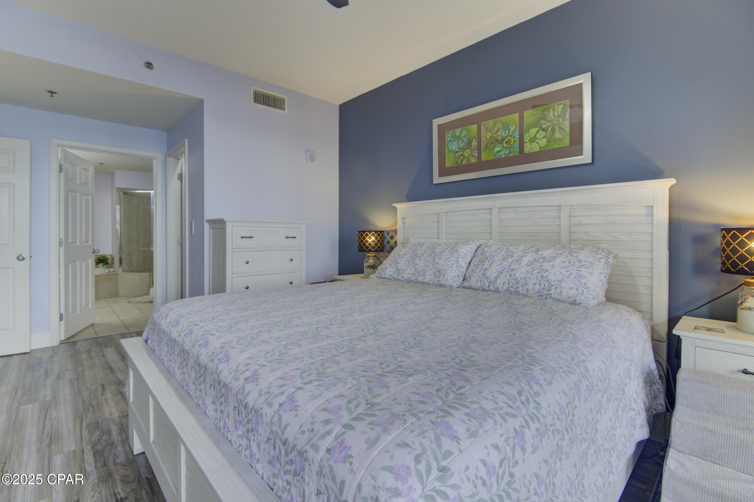 Image 20 For 9860 Thomas Drive 725