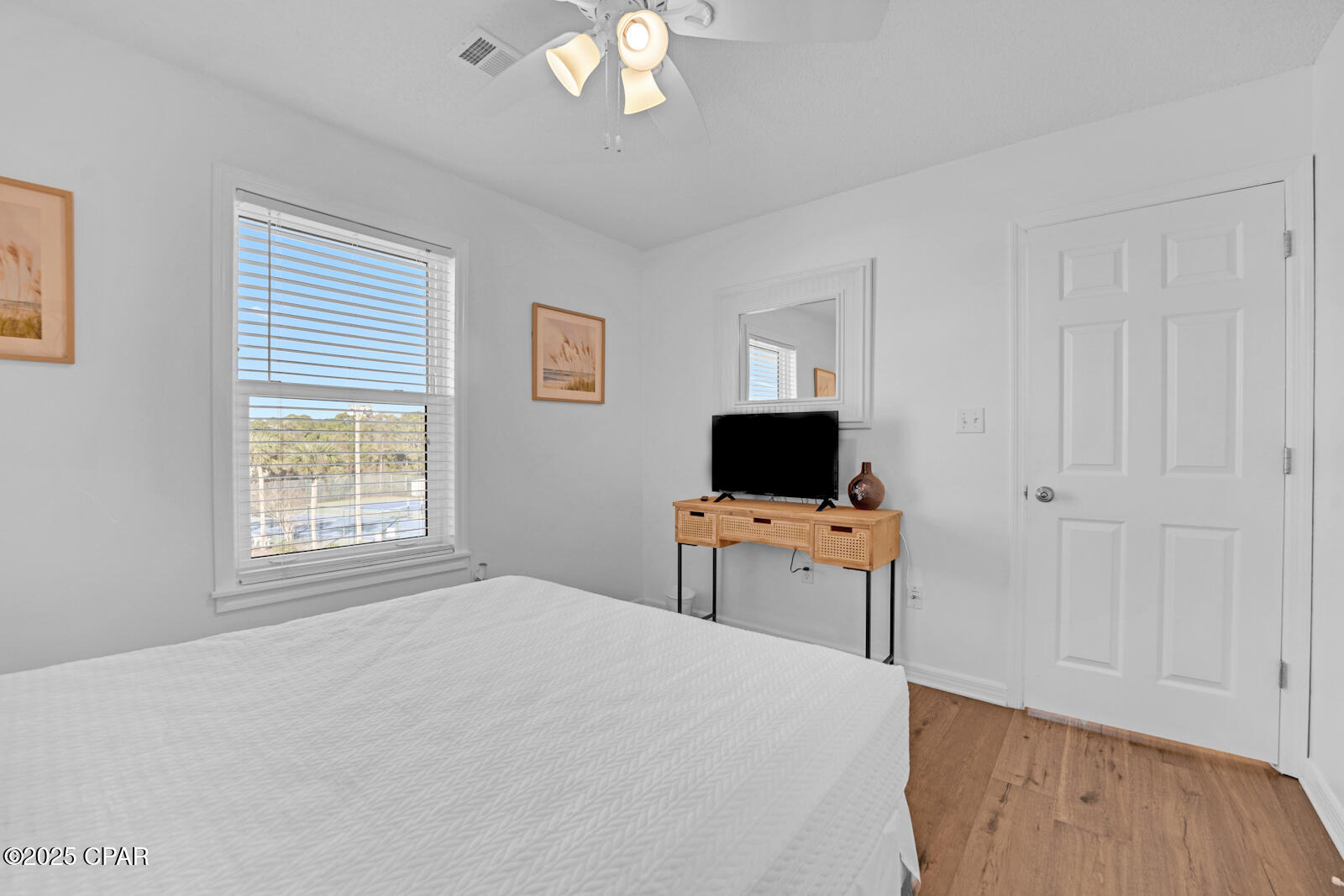 Image 20 For 11 Beachside Drive 233