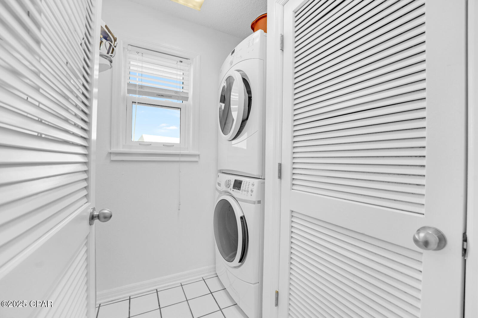 Image 22 For 11 Beachside Drive 233