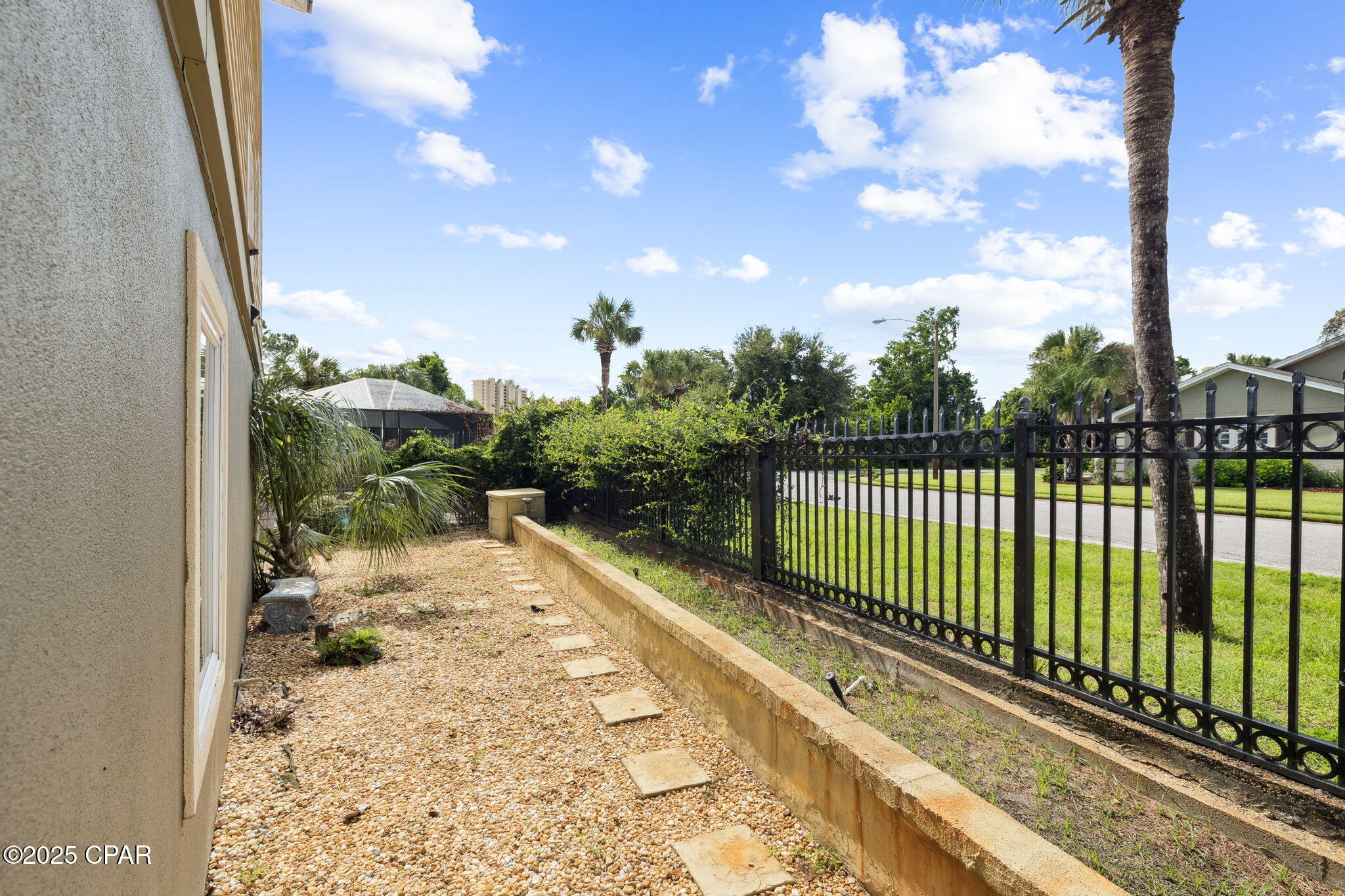 Image 16 For 116 Smugglers Cove Court