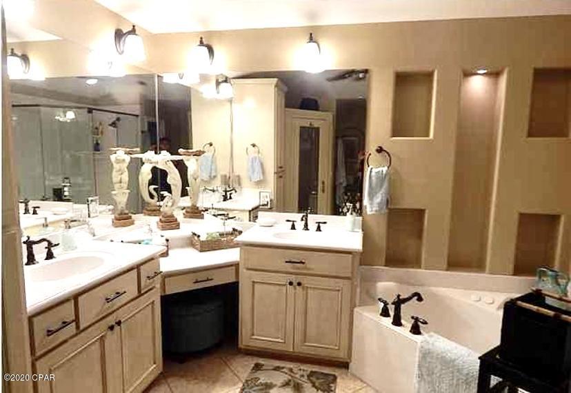 Image 18 For 7009 Lagoon Drive 116