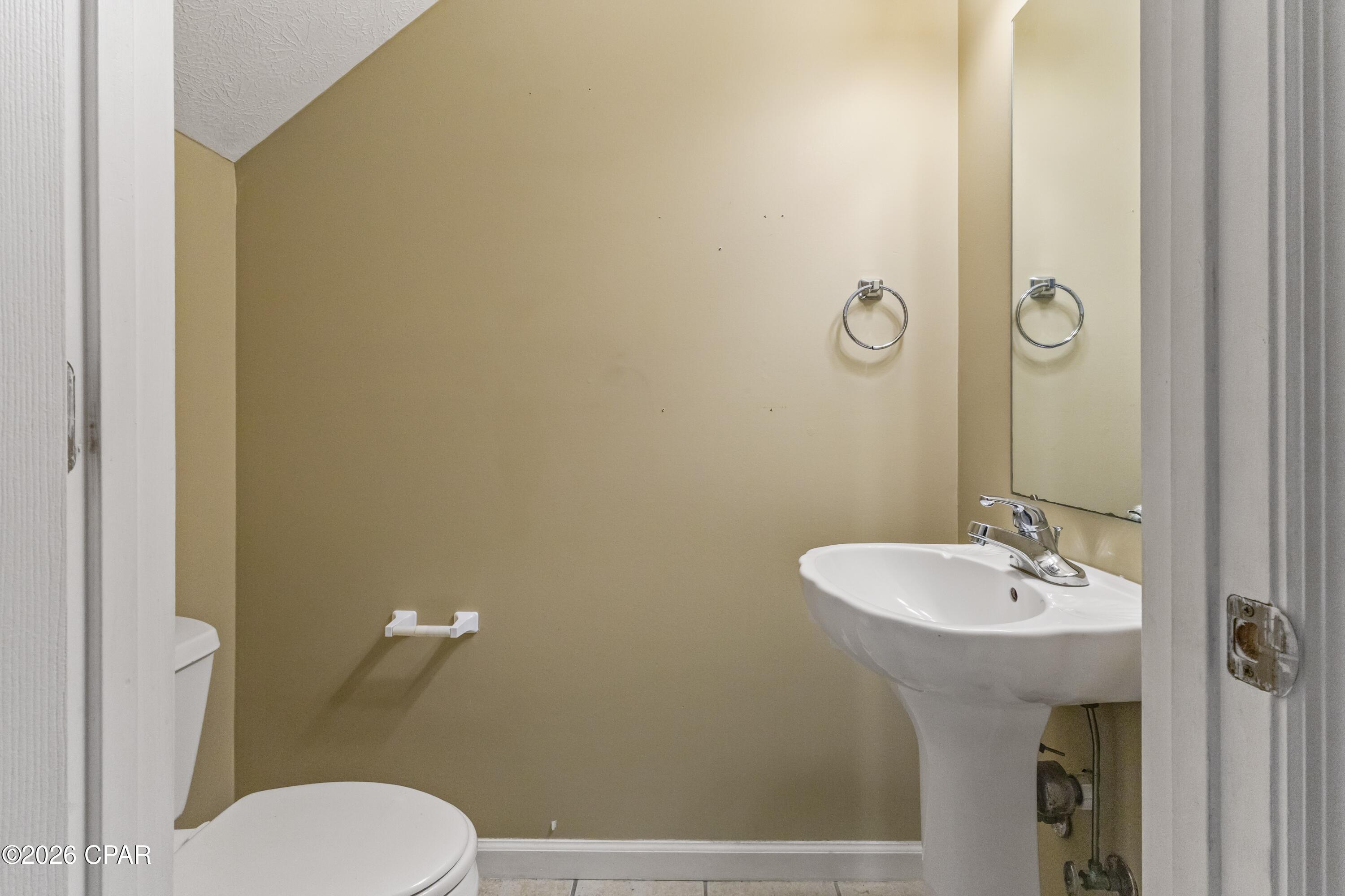 Image 11 For 108 Gray Avenue C