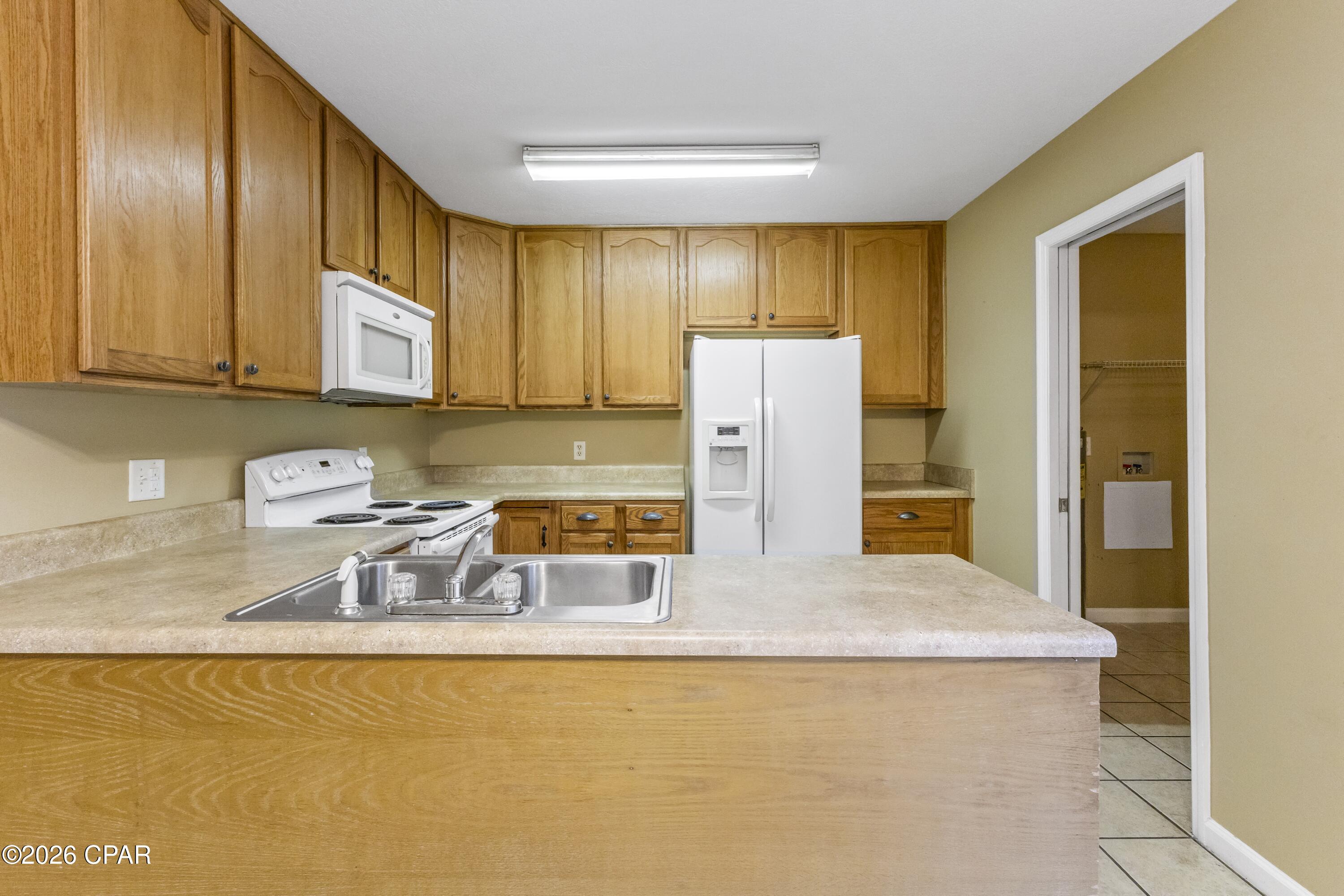 Image 2 For 108 Gray Avenue C