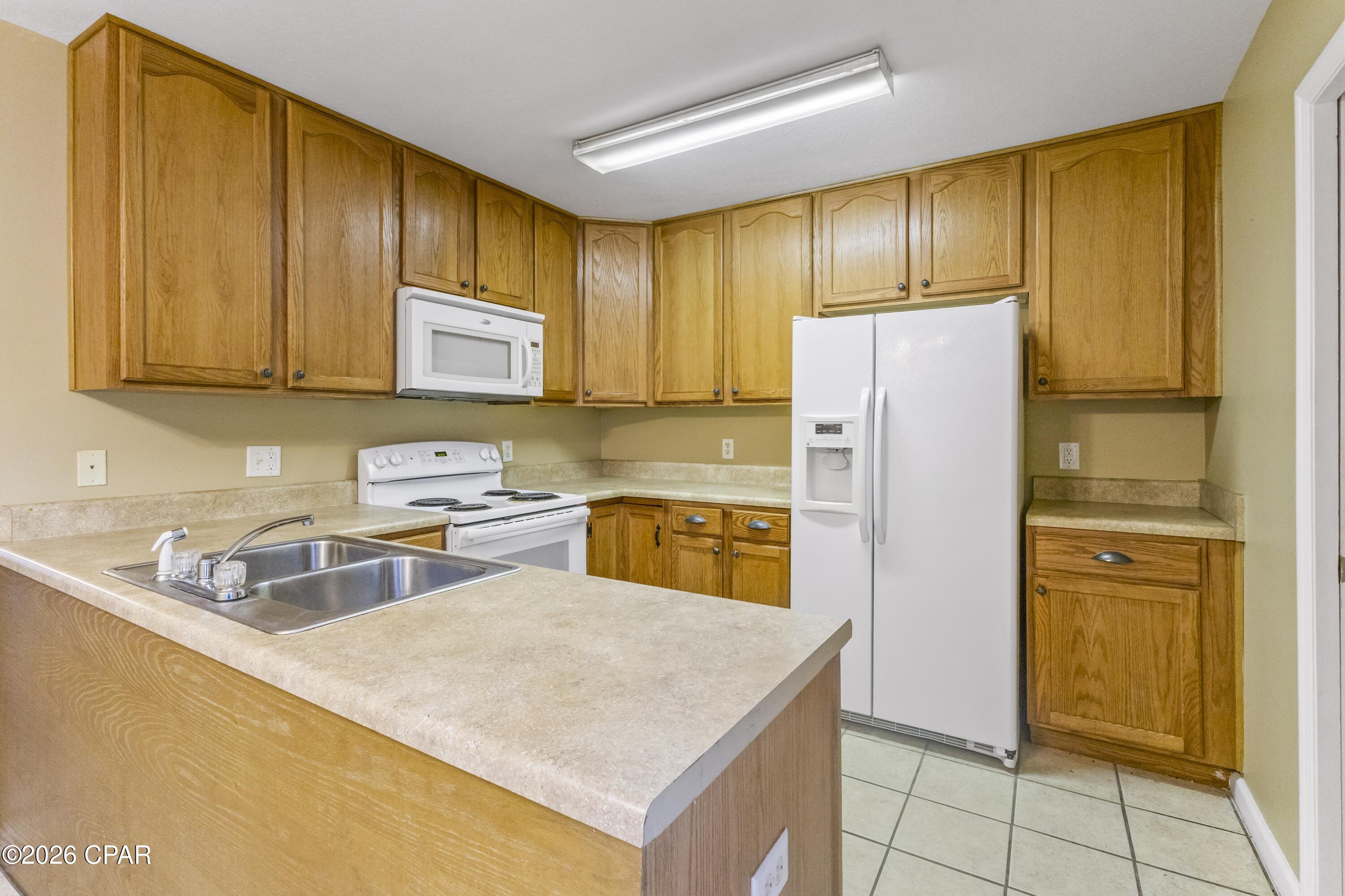 Image 3 For 108 Gray Avenue C