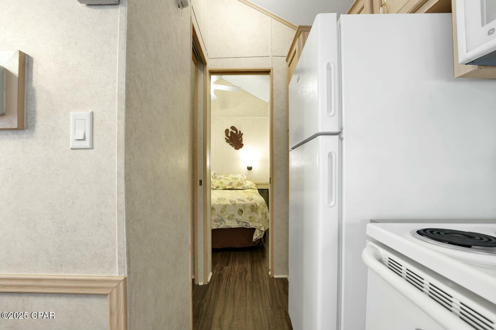 Image 18 For 1219 Thomas Drive 266