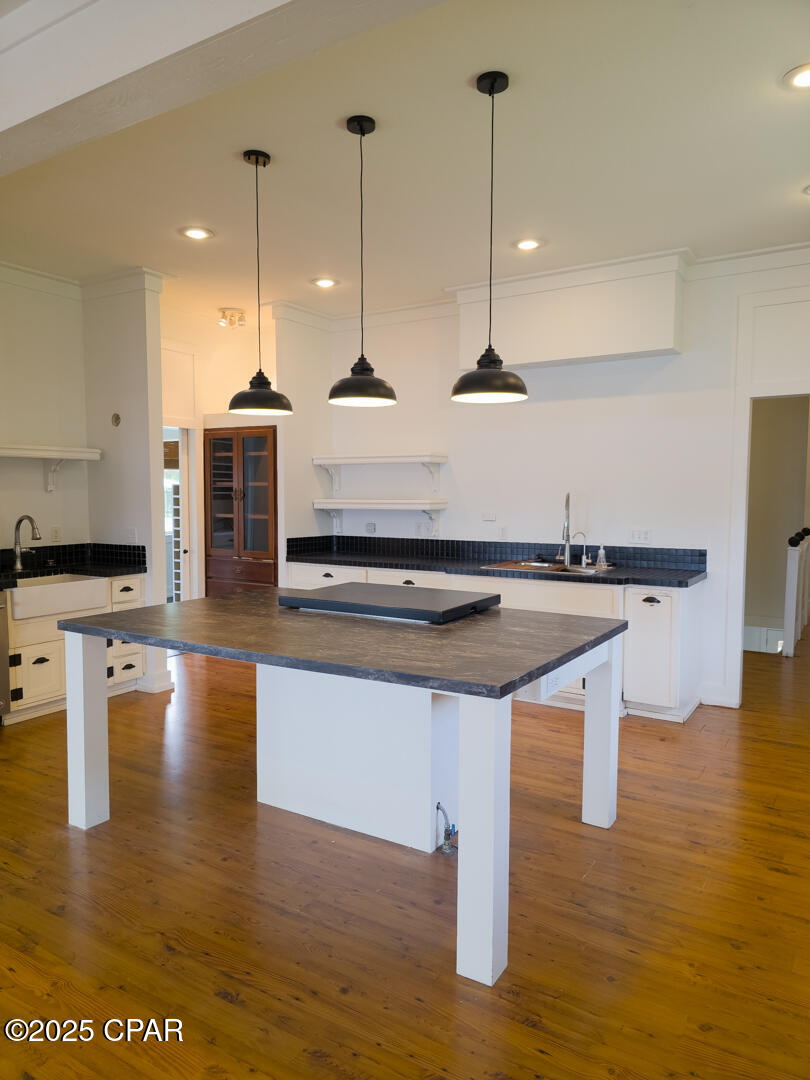 Image 24 For 7325 Suwanee Ave Avenue