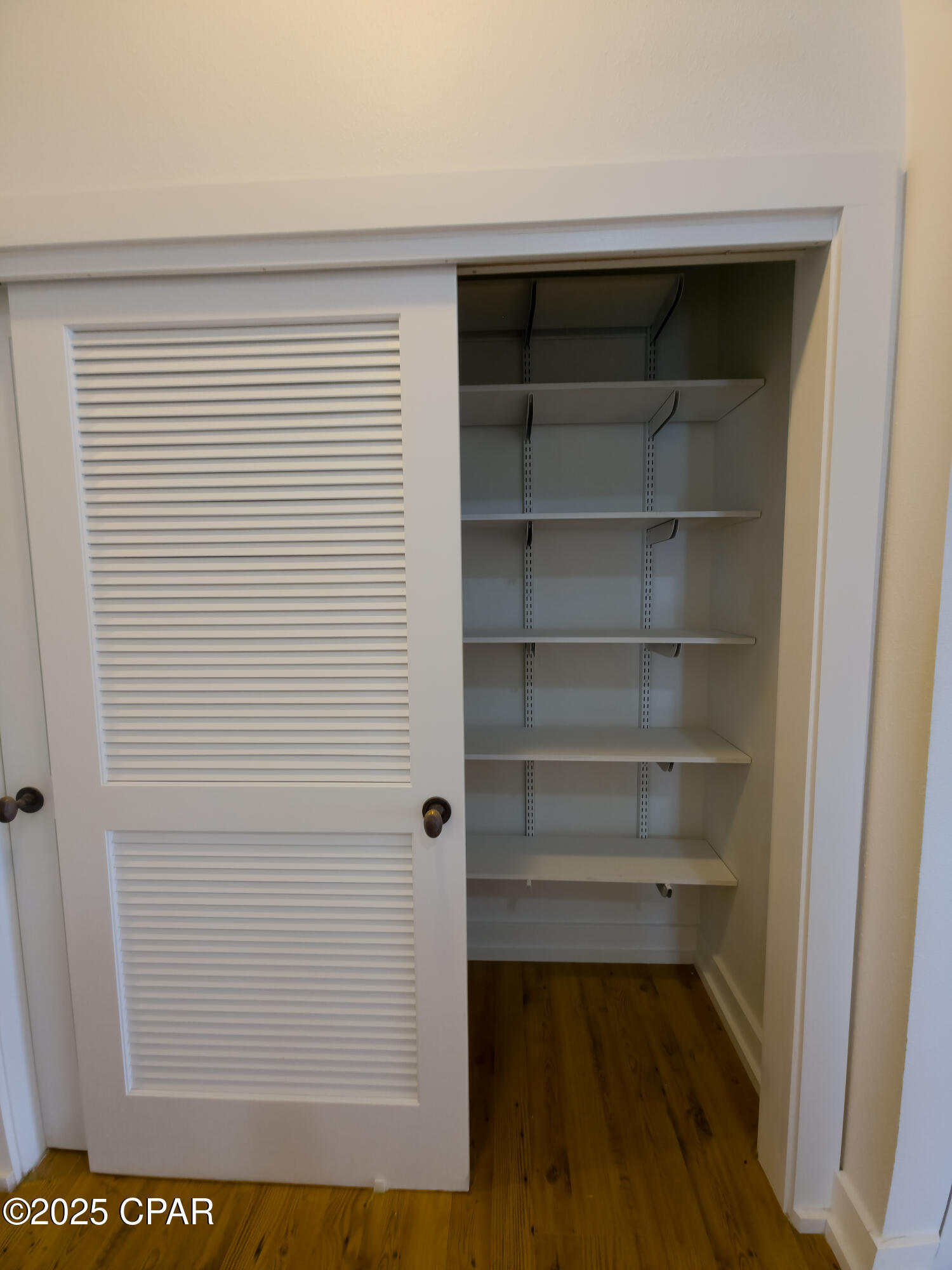 Image 24 For 7325 Suwanee Ave Avenue