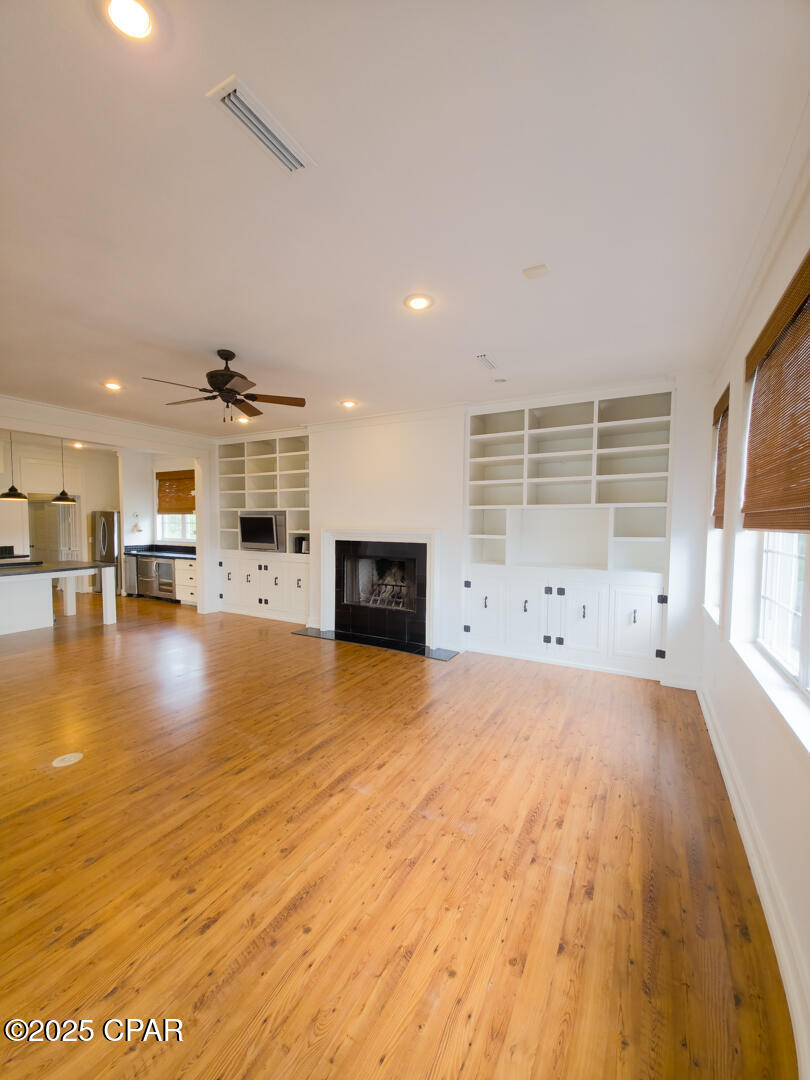 Image 29 For 7325 Suwanee Ave Avenue