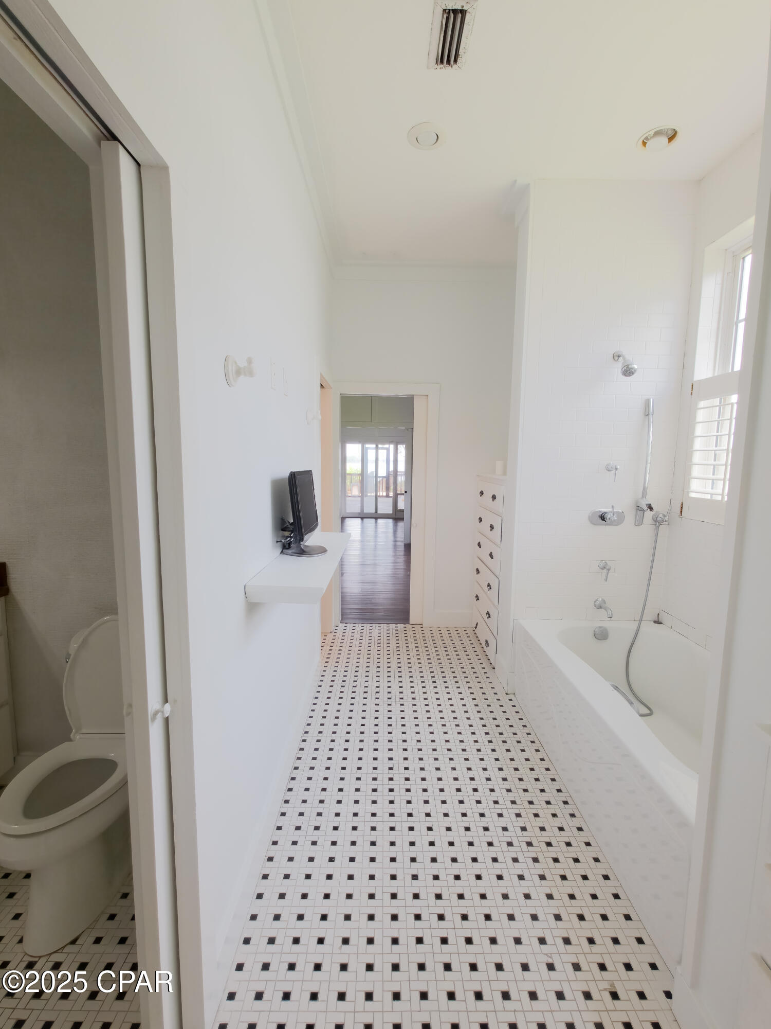 Image 43 For 7325 Suwanee Ave Avenue