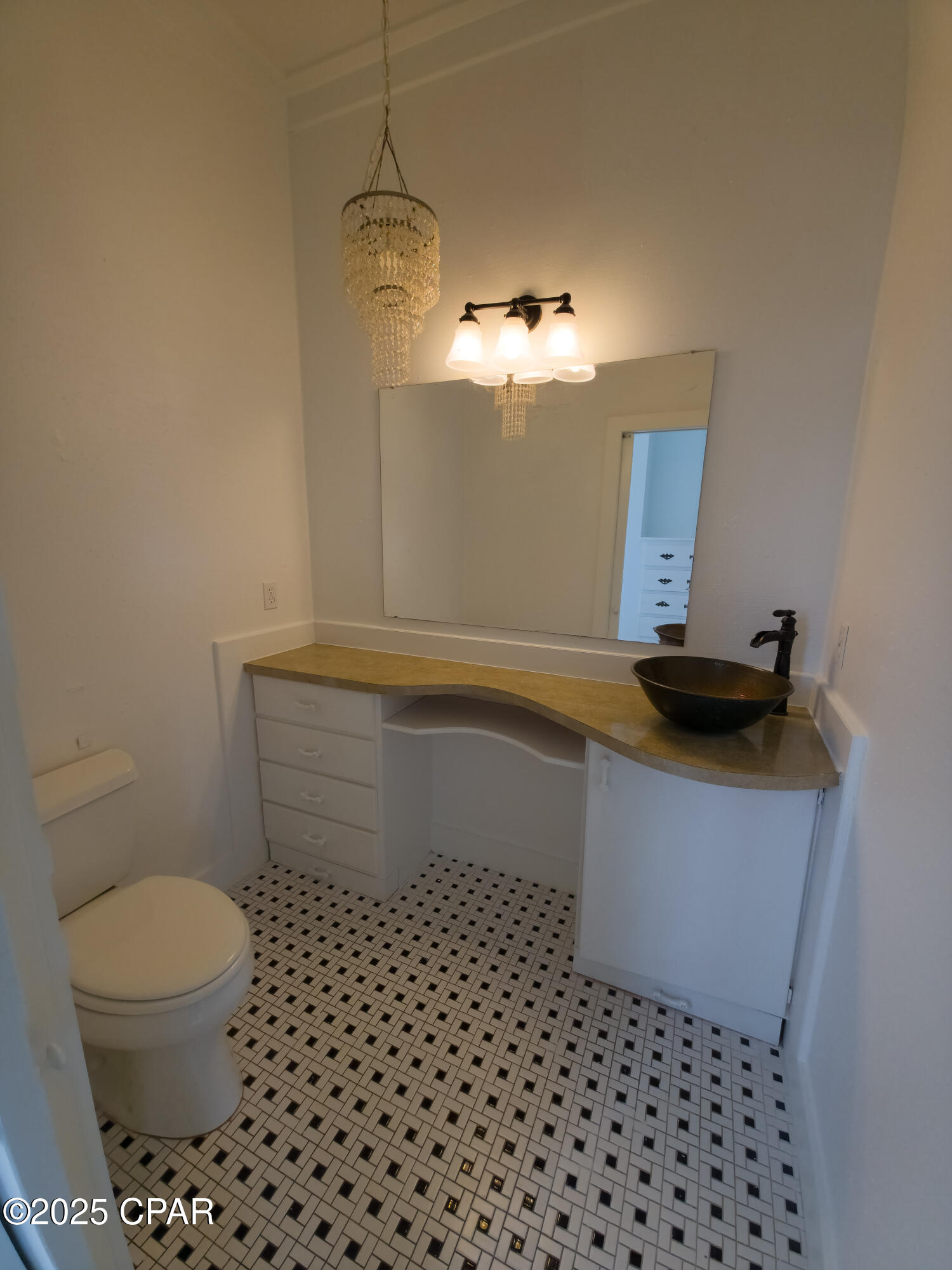 Image 45 For 7325 Suwanee Ave Avenue