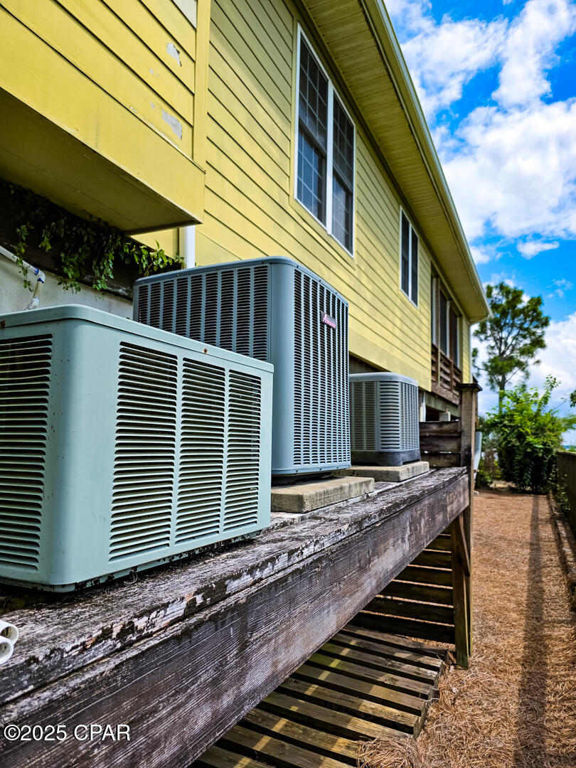 Image 8 For 7325 Suwanee Ave Avenue