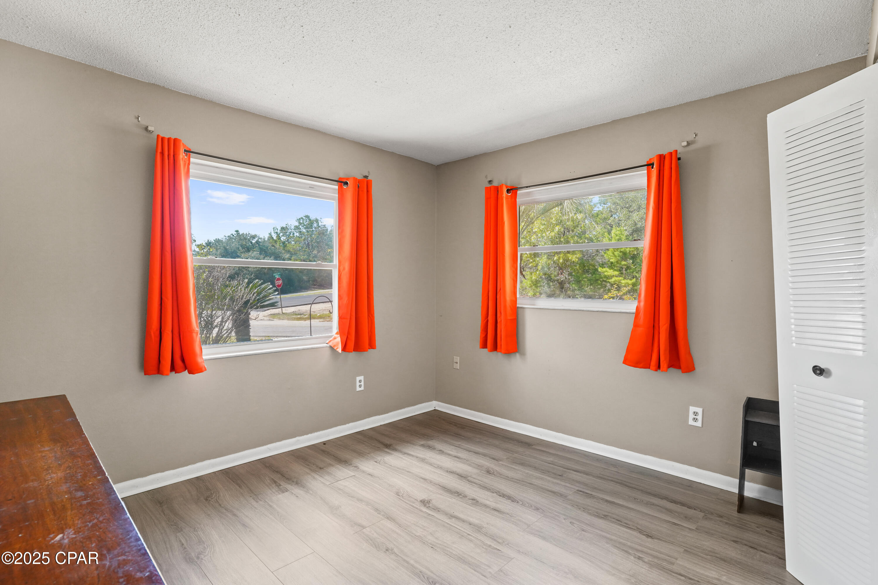 Image 7 For 4335 Country Club Boulevard