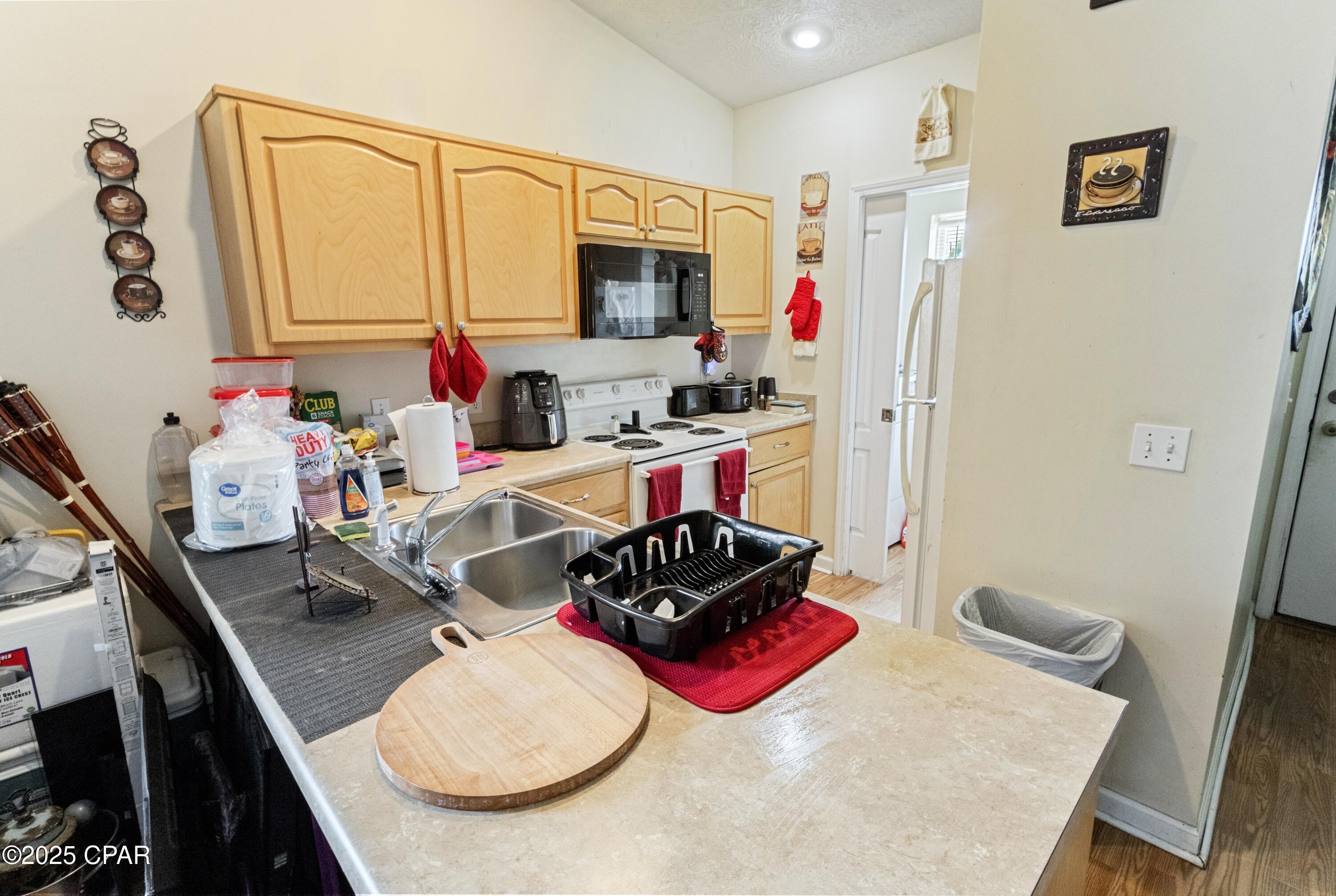 Image 3 For 3615 Eagle Lane A&b