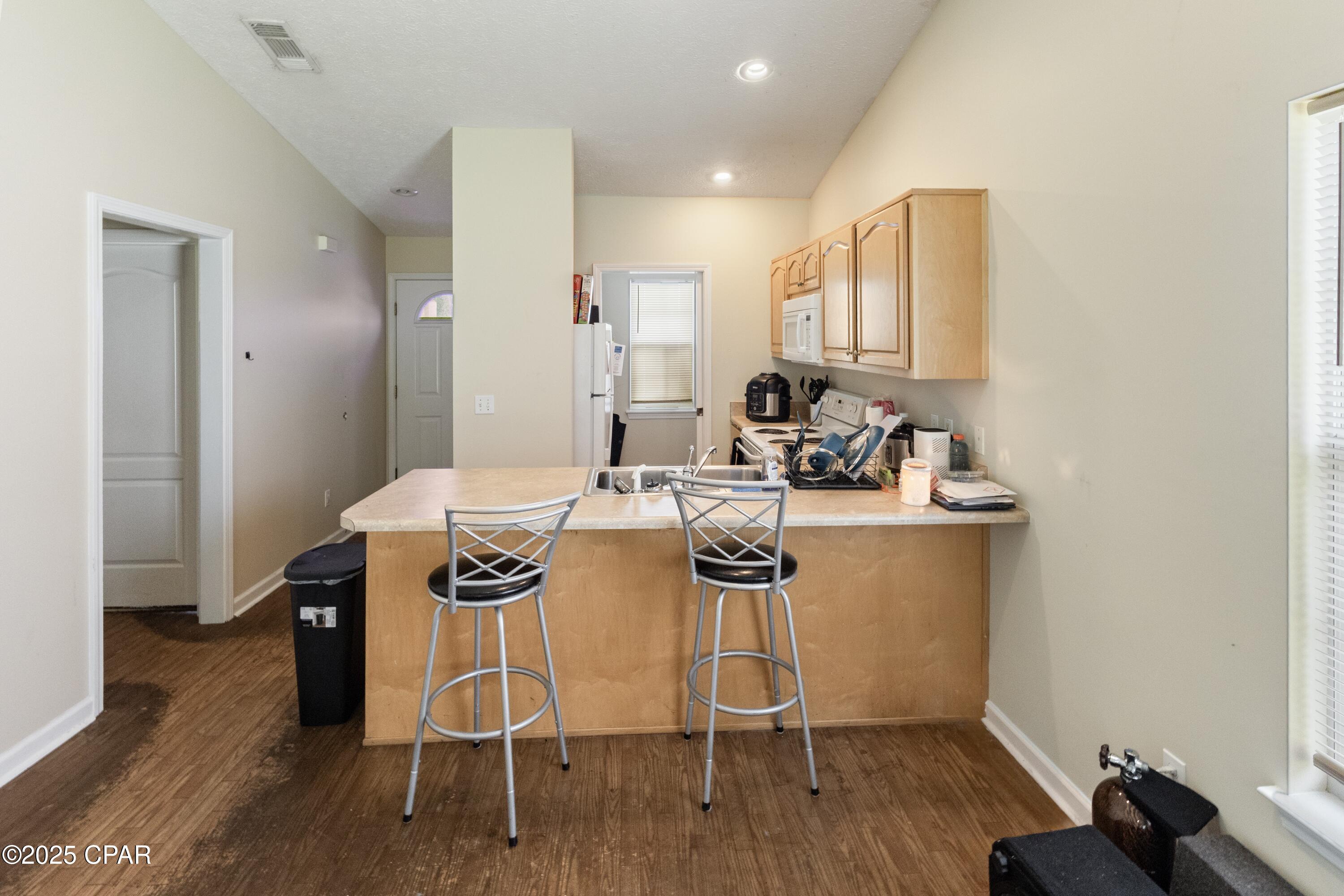 Image 9 For 3615 Eagle Lane A&b