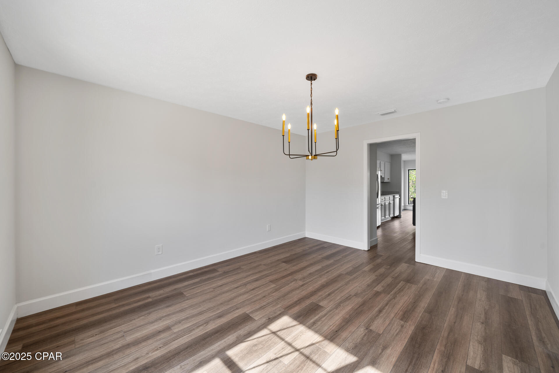 Listing photo id 20 for 4021 Osprey Point Point