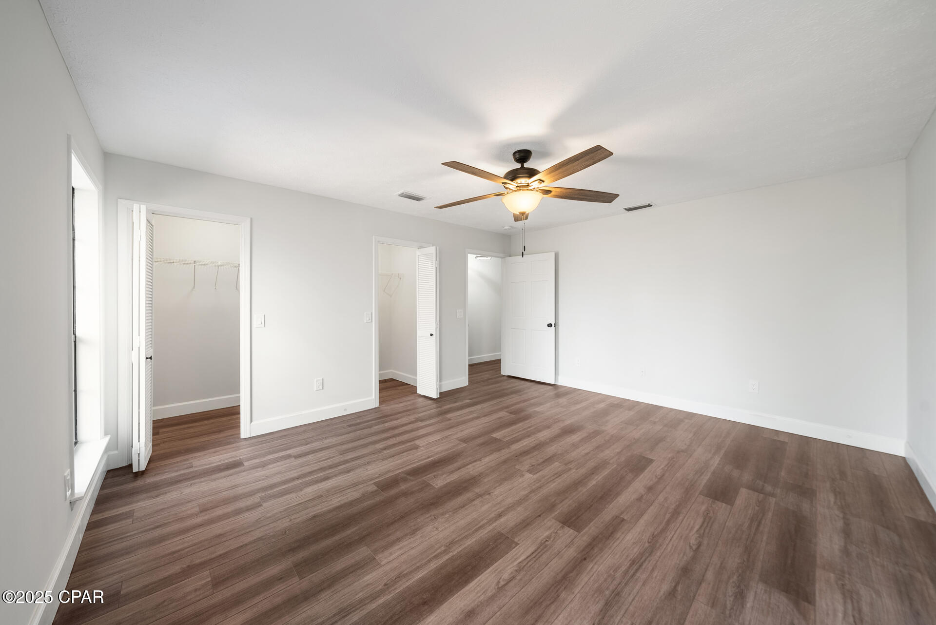 Image 27 For 4021 Osprey Point Point