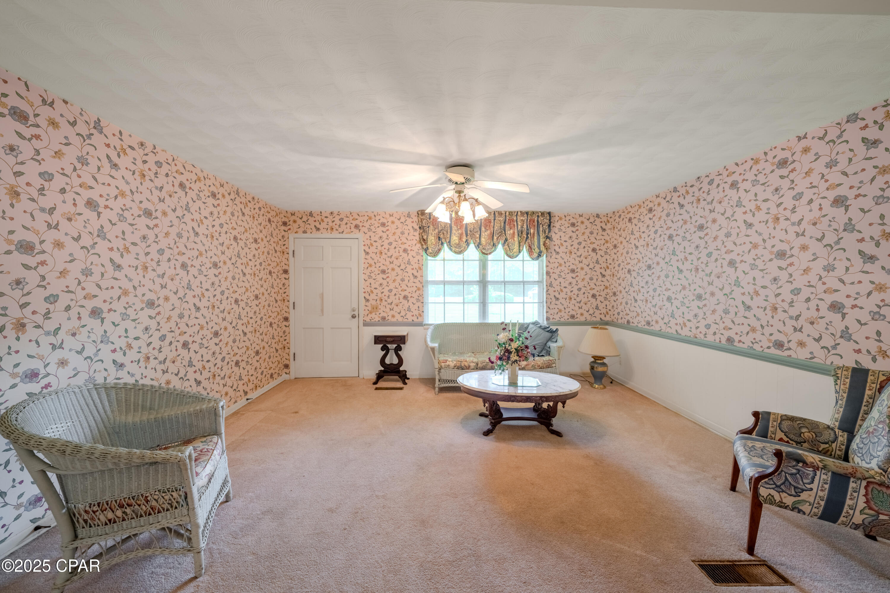 Image 8 For 3721 Highway 77