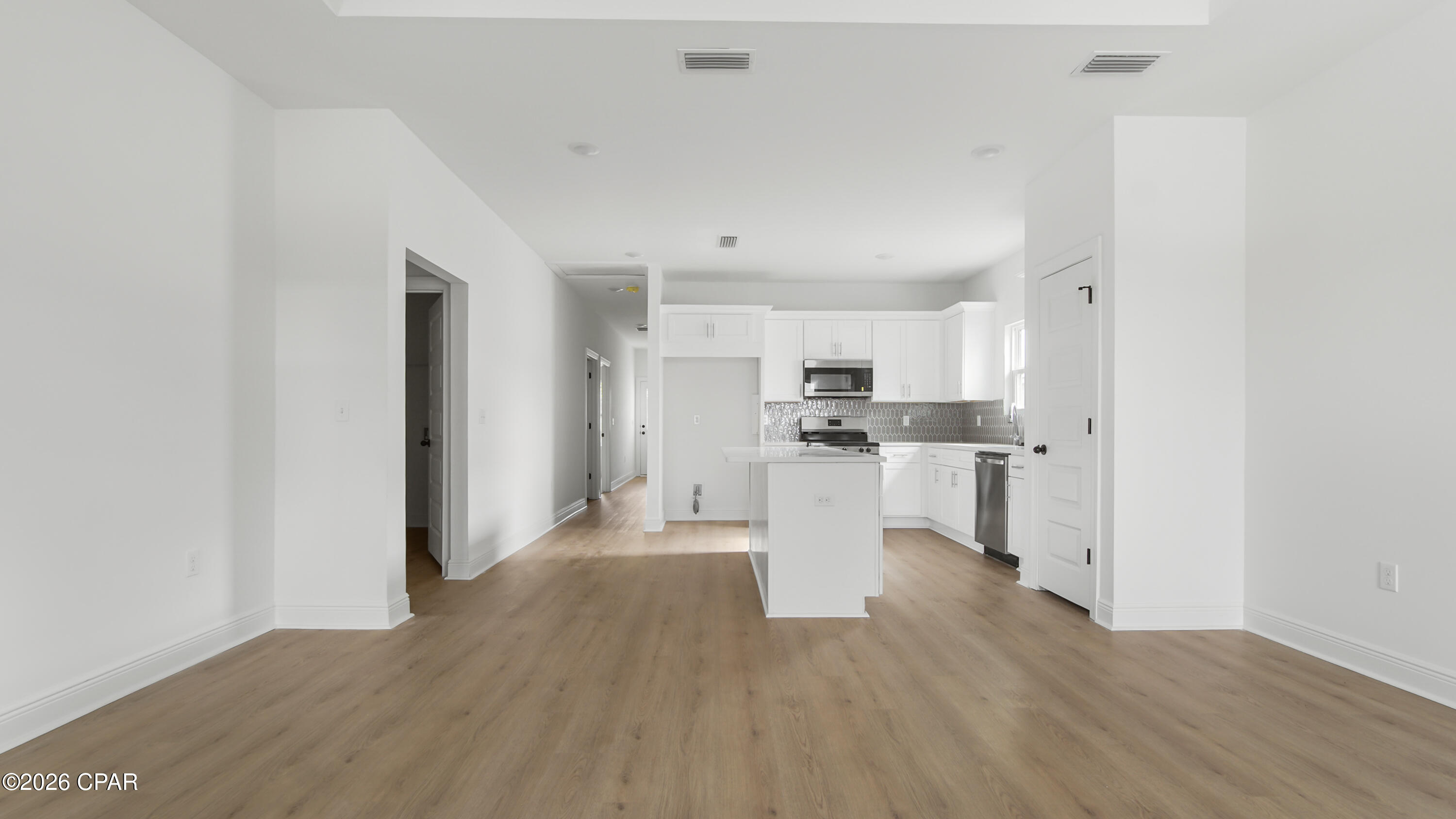 Image 4 For 1138 Mulberry Avenue