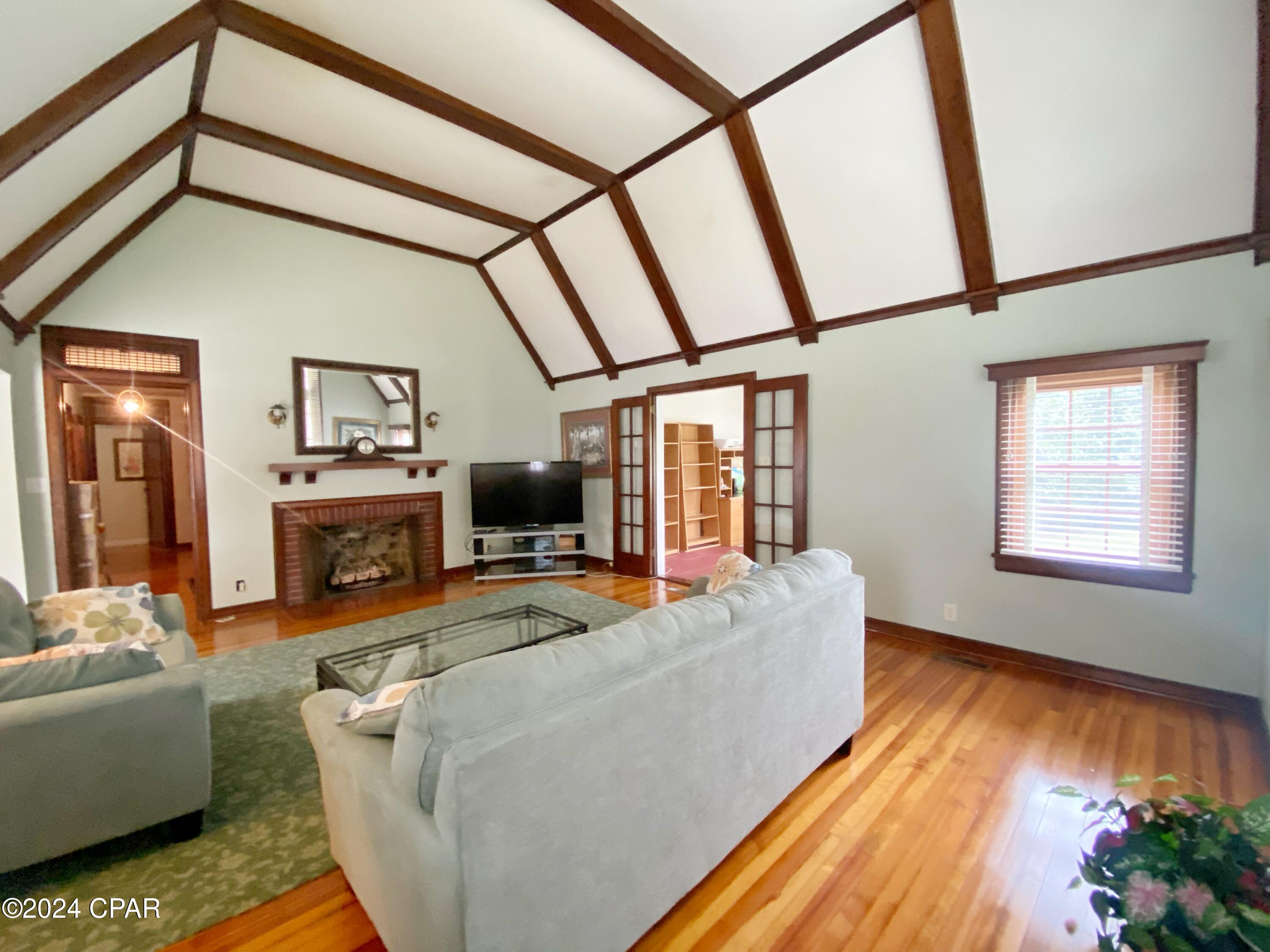 Image 13 For 2936 Russ Street