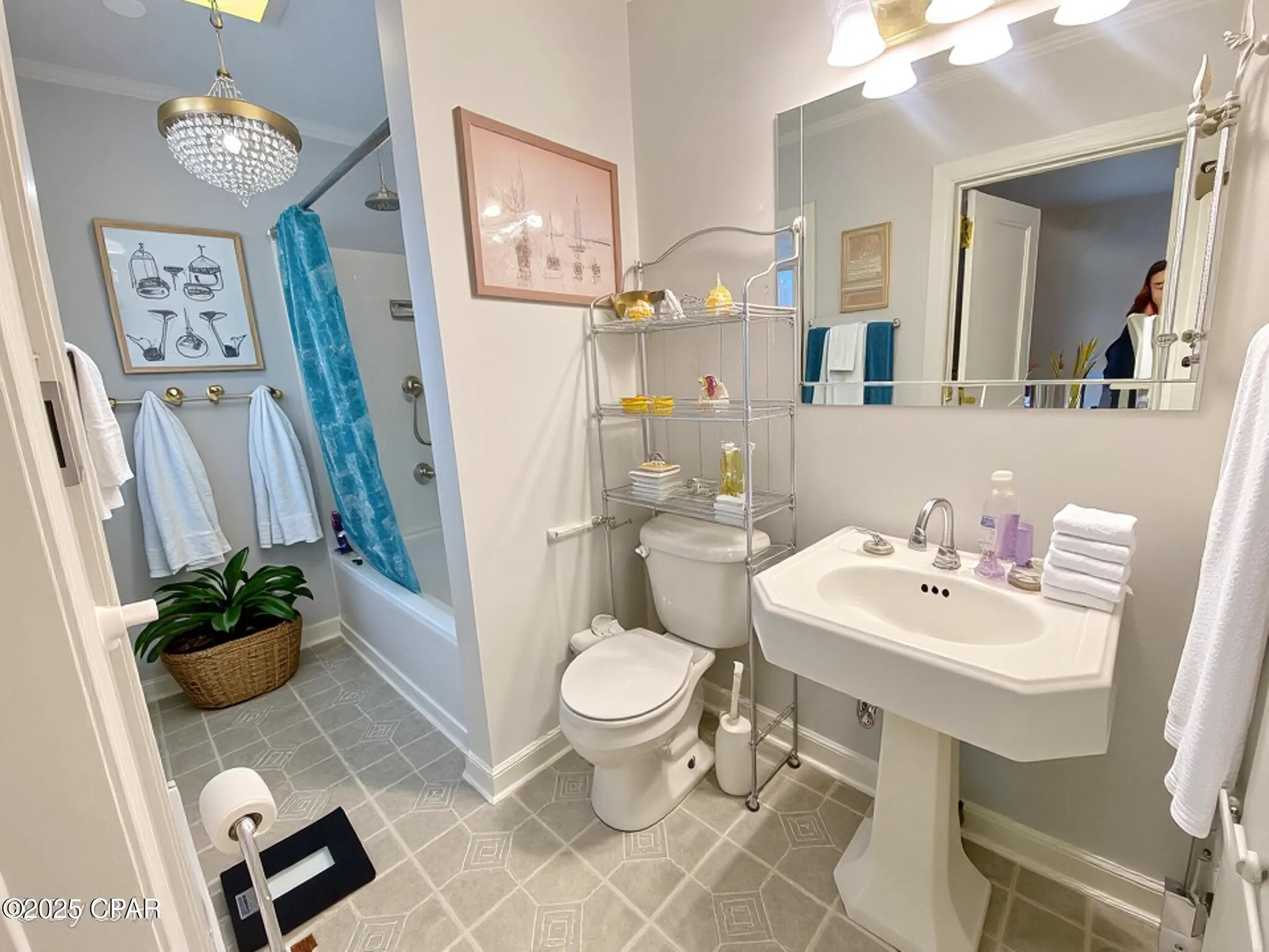 Image 37 For 2936 Russ Street