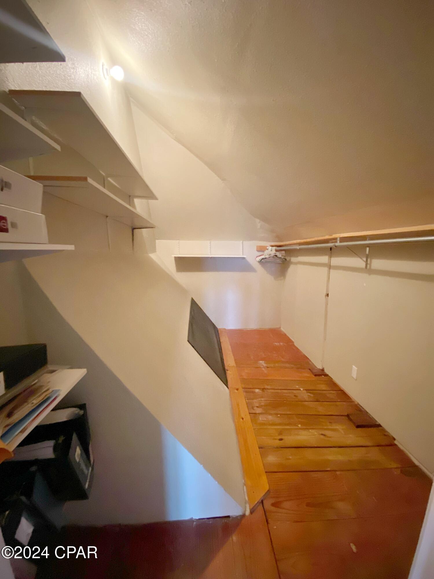 Image 43 For 2936 Russ Street