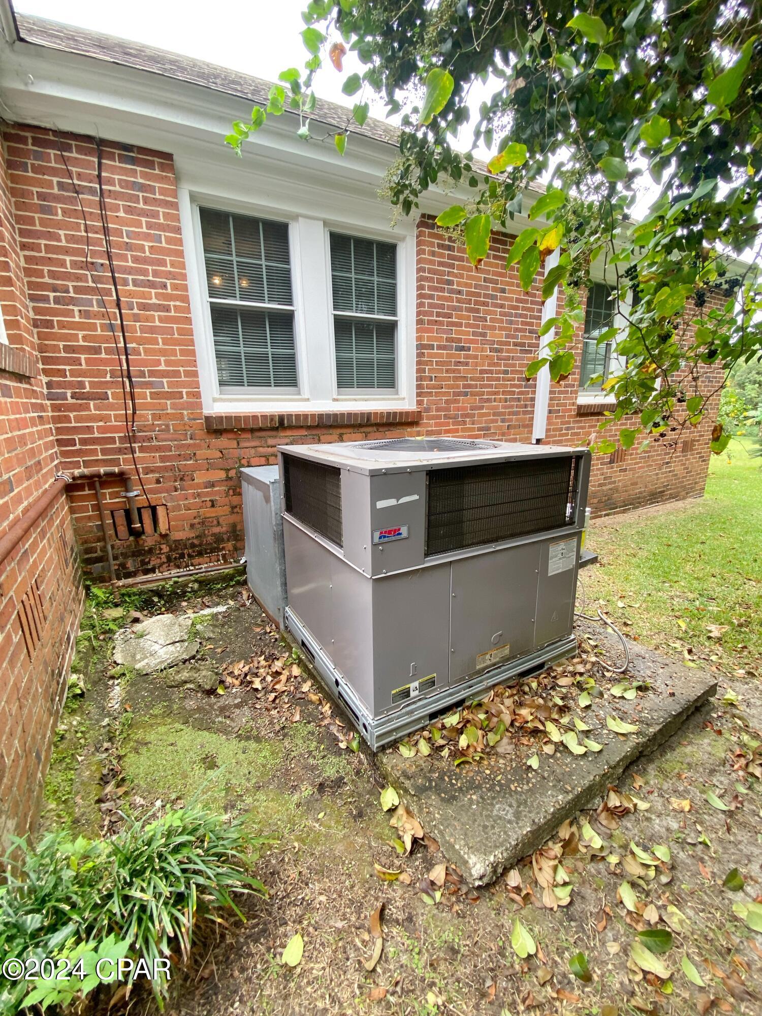 Image 60 For 2936 Russ Street