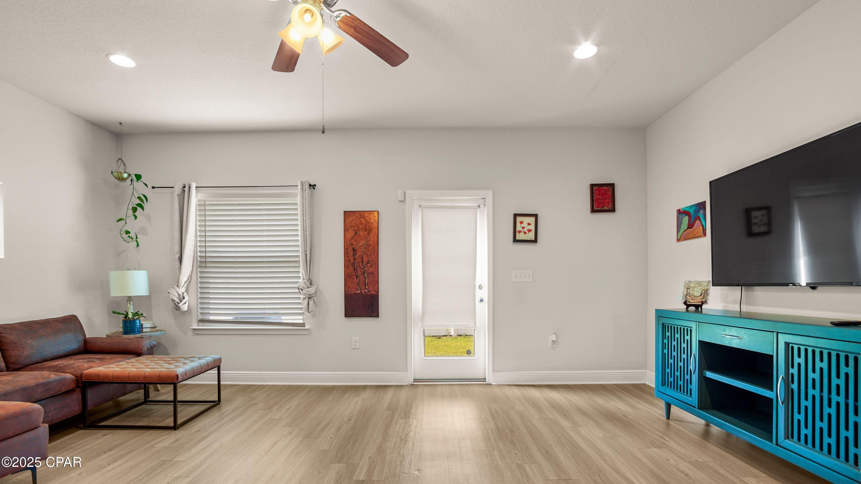 Image 18 For 7468 Shadow Lake Drive