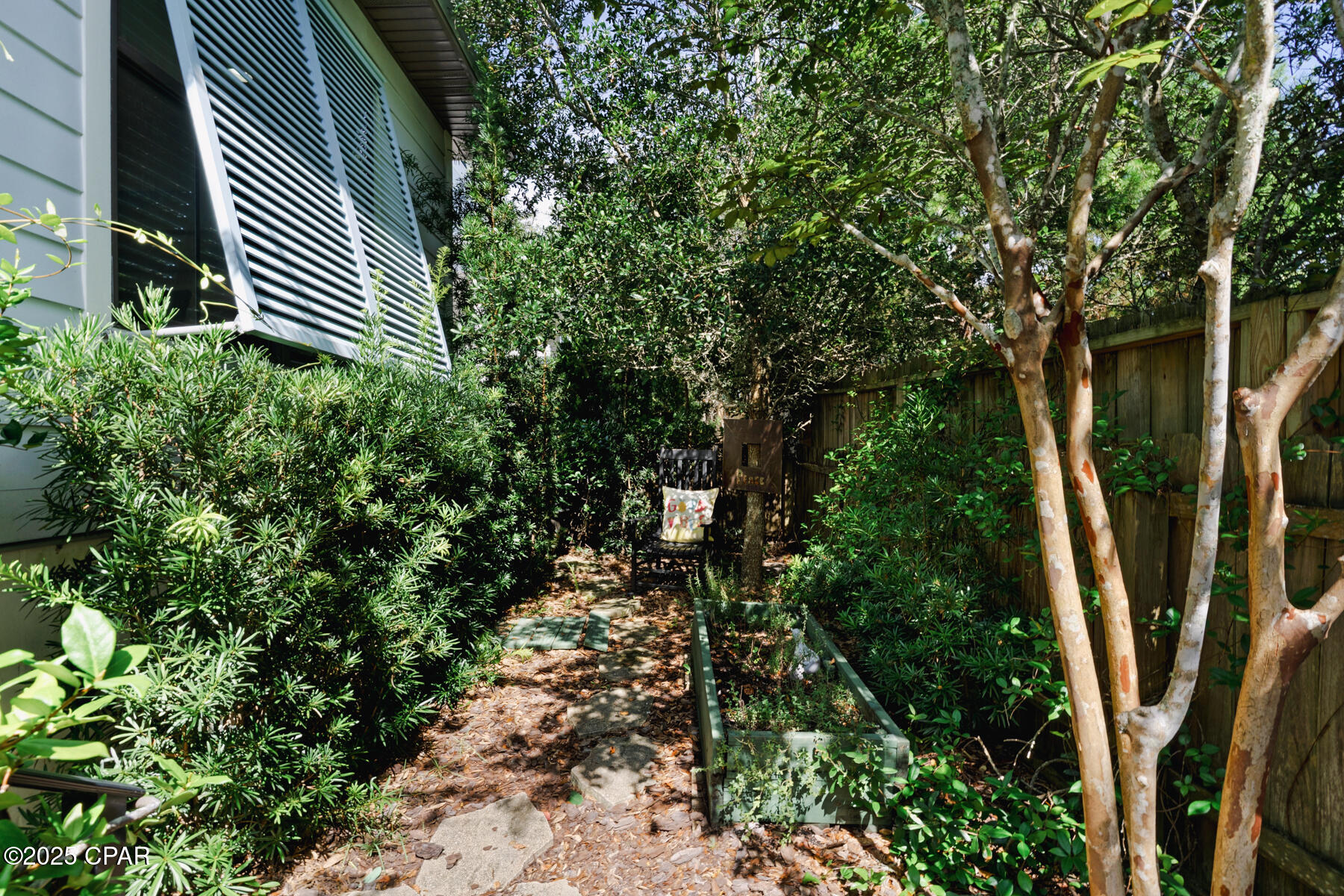 Image 32 For 186 Ventana Boulevard