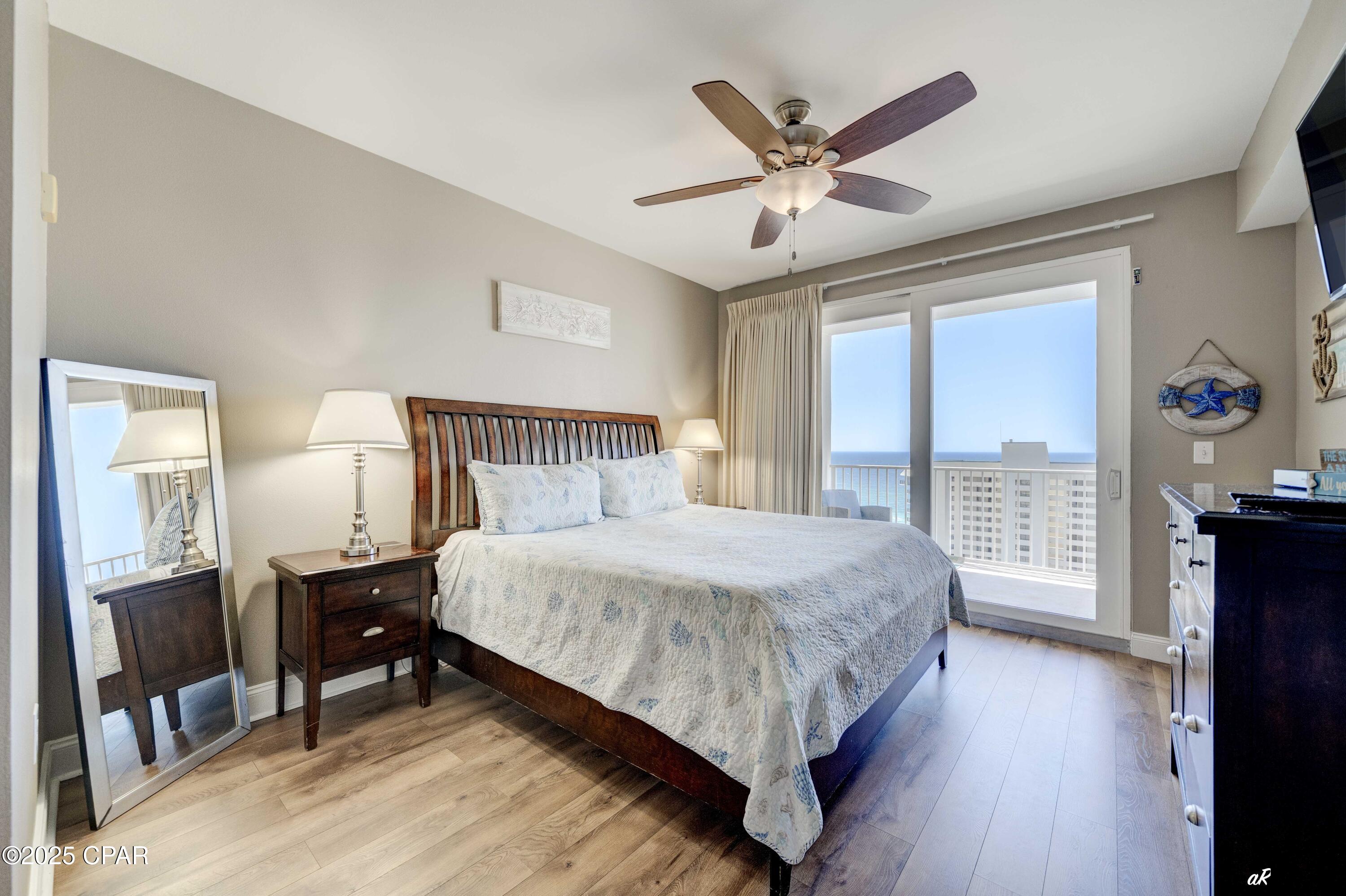 Image 12 For 9860 Thomas Drive 1211