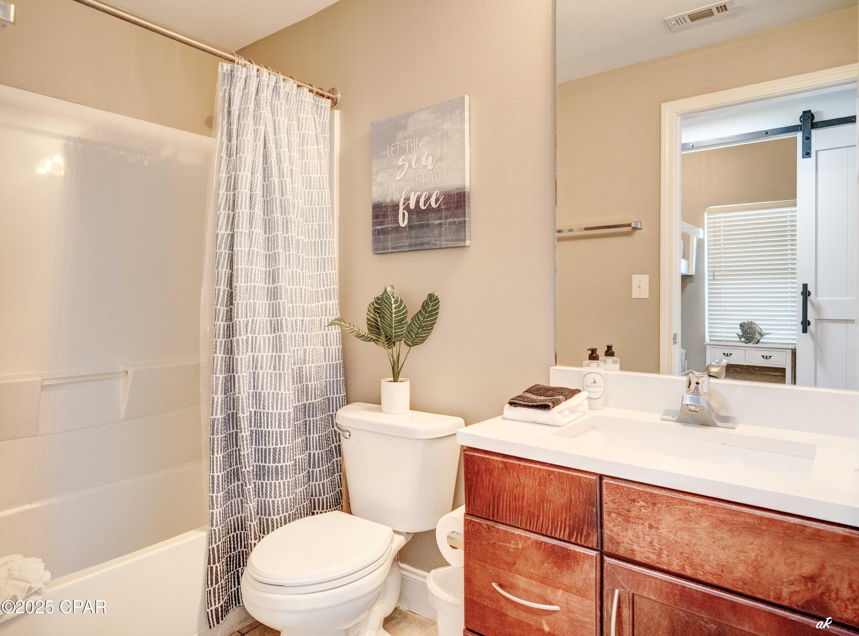 Image 23 For 9860 Thomas Drive 1211