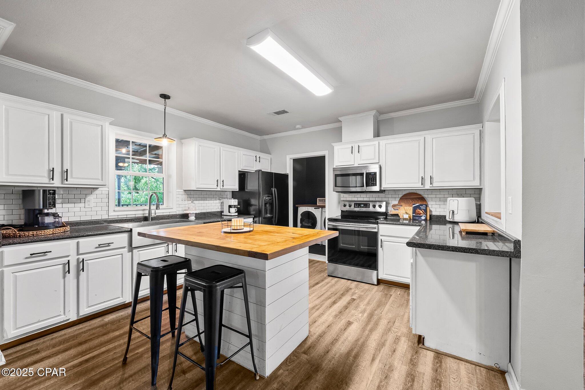 Image 10 For 3068 Woodymarion Drive