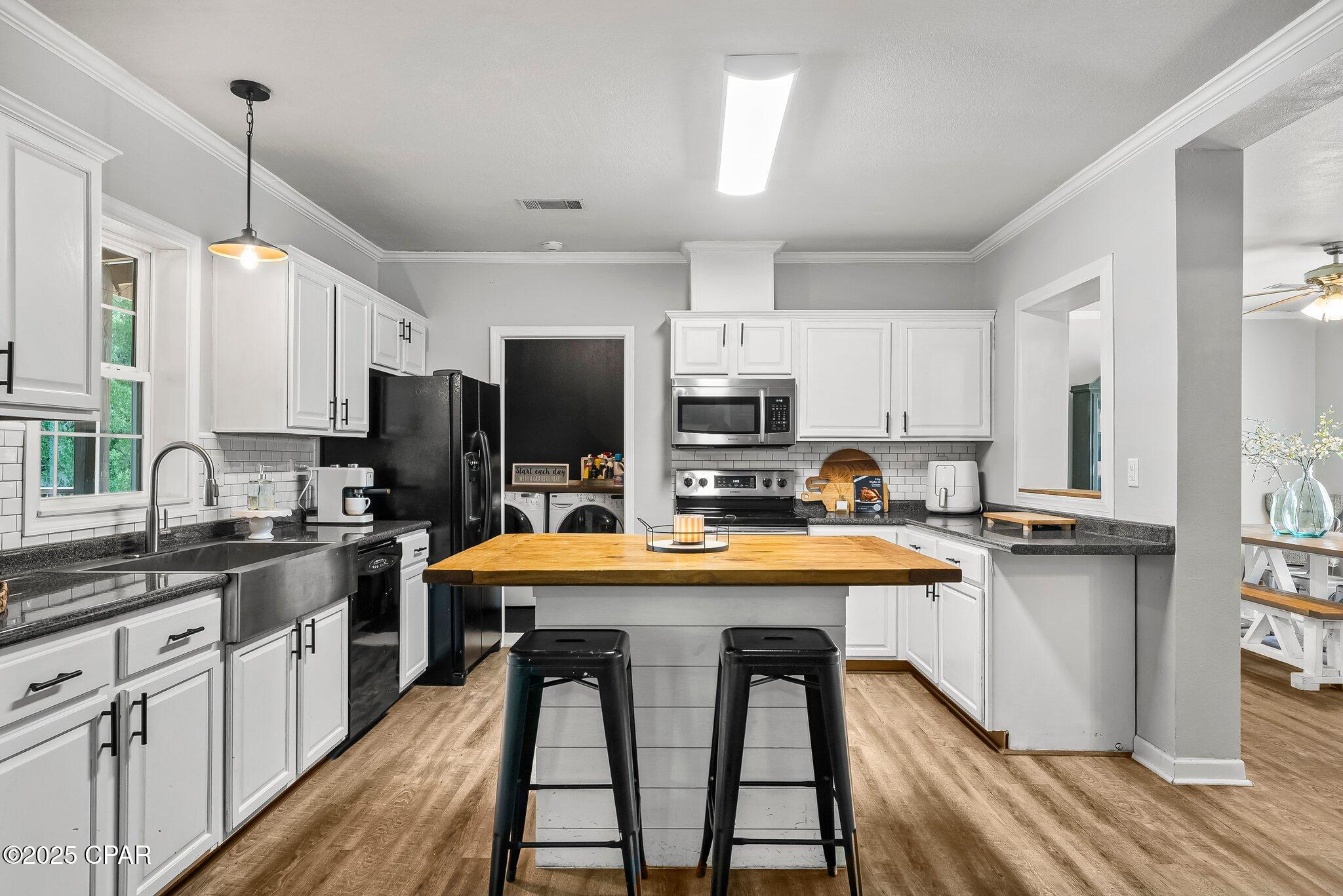 Image 11 For 3068 Woodymarion Drive